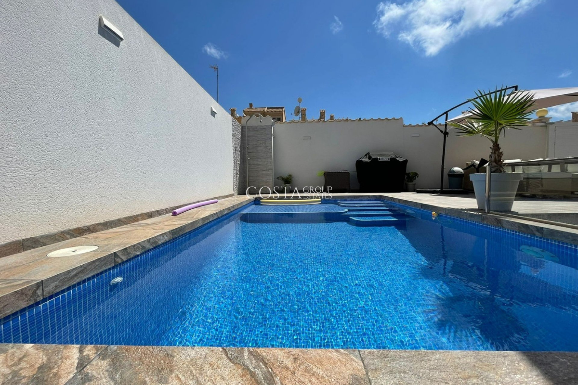 Wiederverkauf - House -
Orihuela - Orihuela Costa