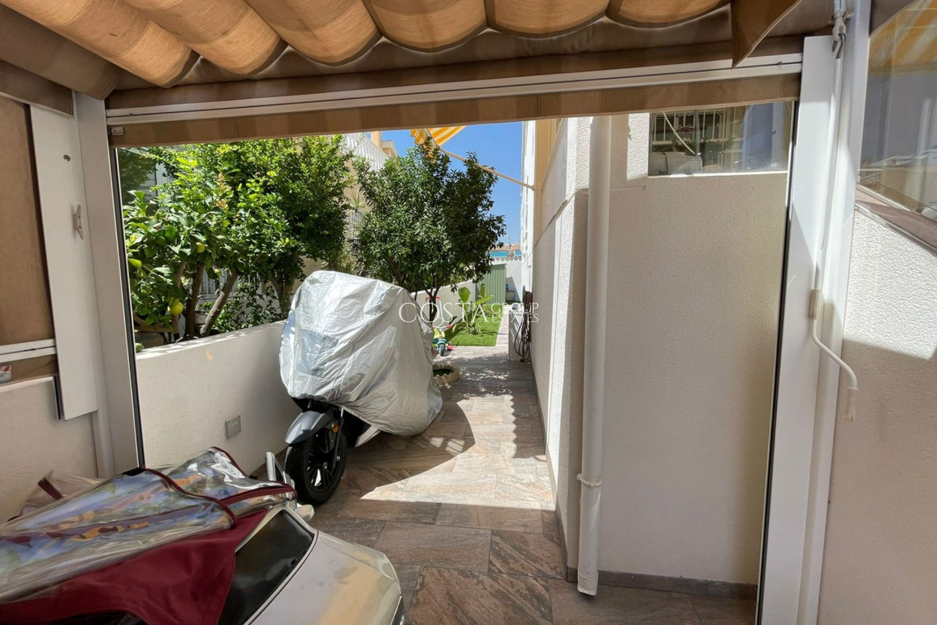 Wiederverkauf - House -
Orihuela - Orihuela Costa