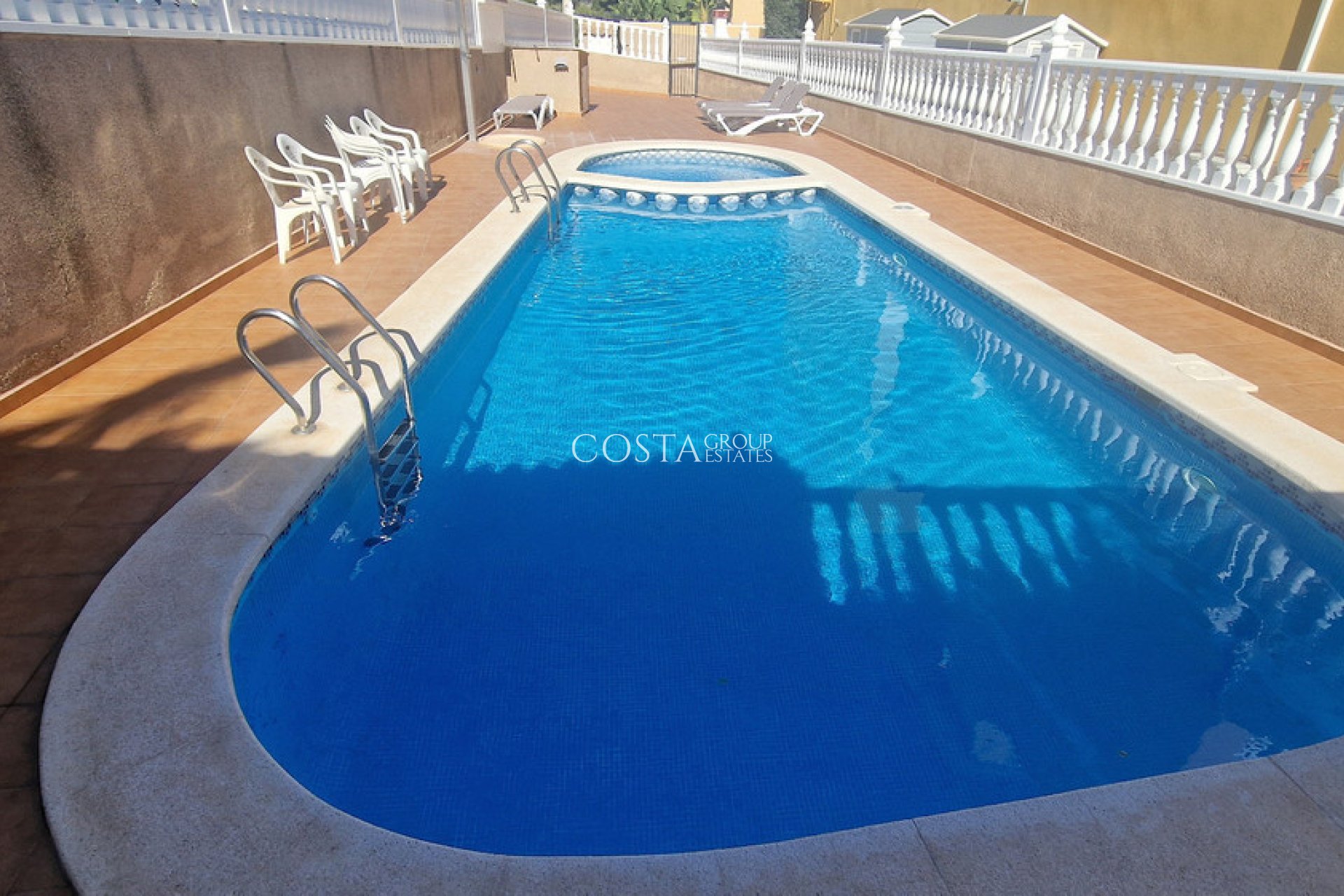 Wiederverkauf - House -
Orihuela - Orihuela Costa