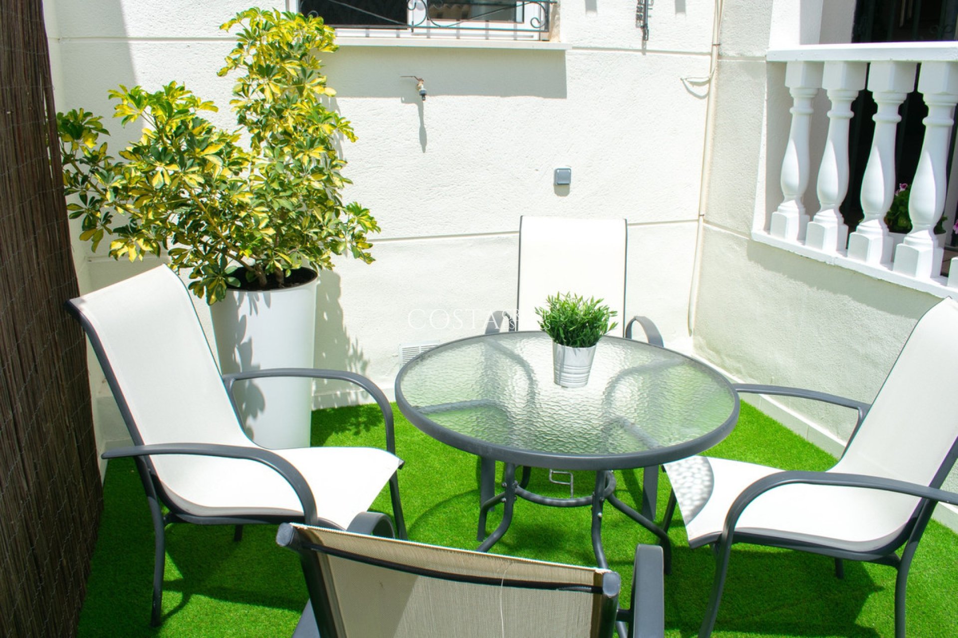 Wiederverkauf - House -
Orihuela - Punta Prima