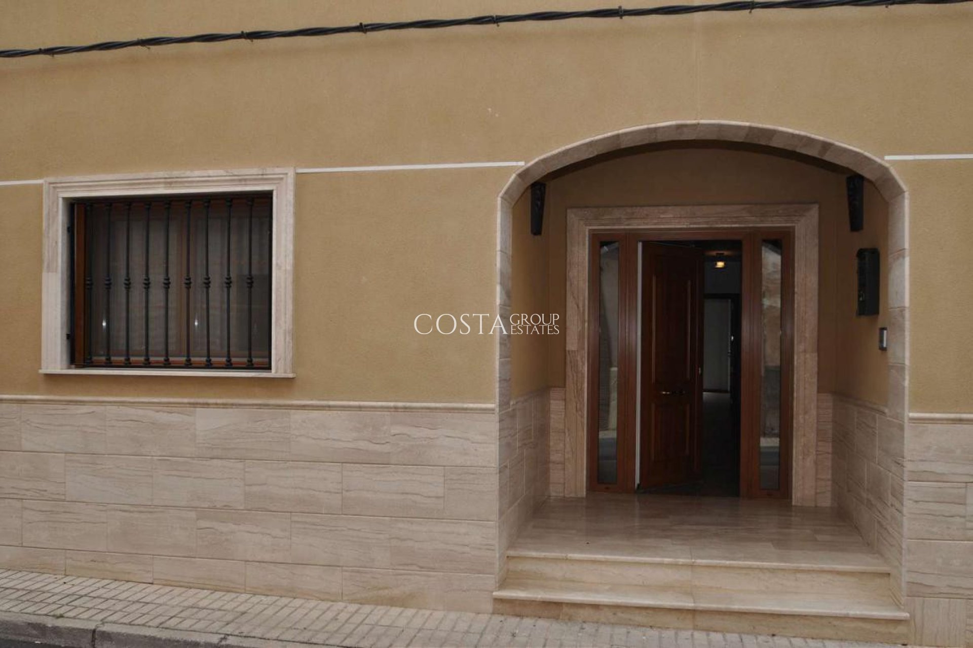 Wiederverkauf - House -
Pinoso - Pinoso Centro