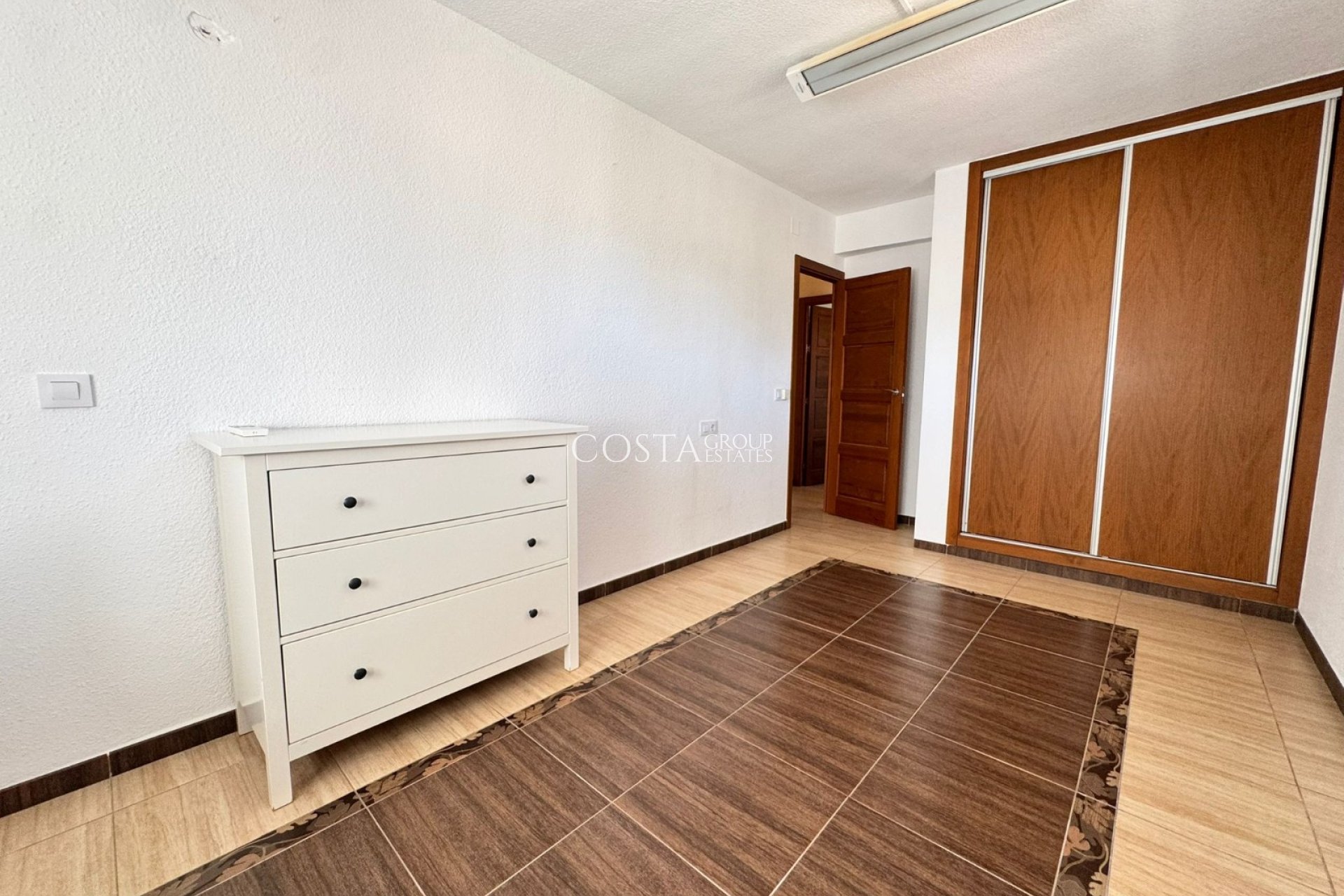 Wiederverkauf - House -
Punta Prima