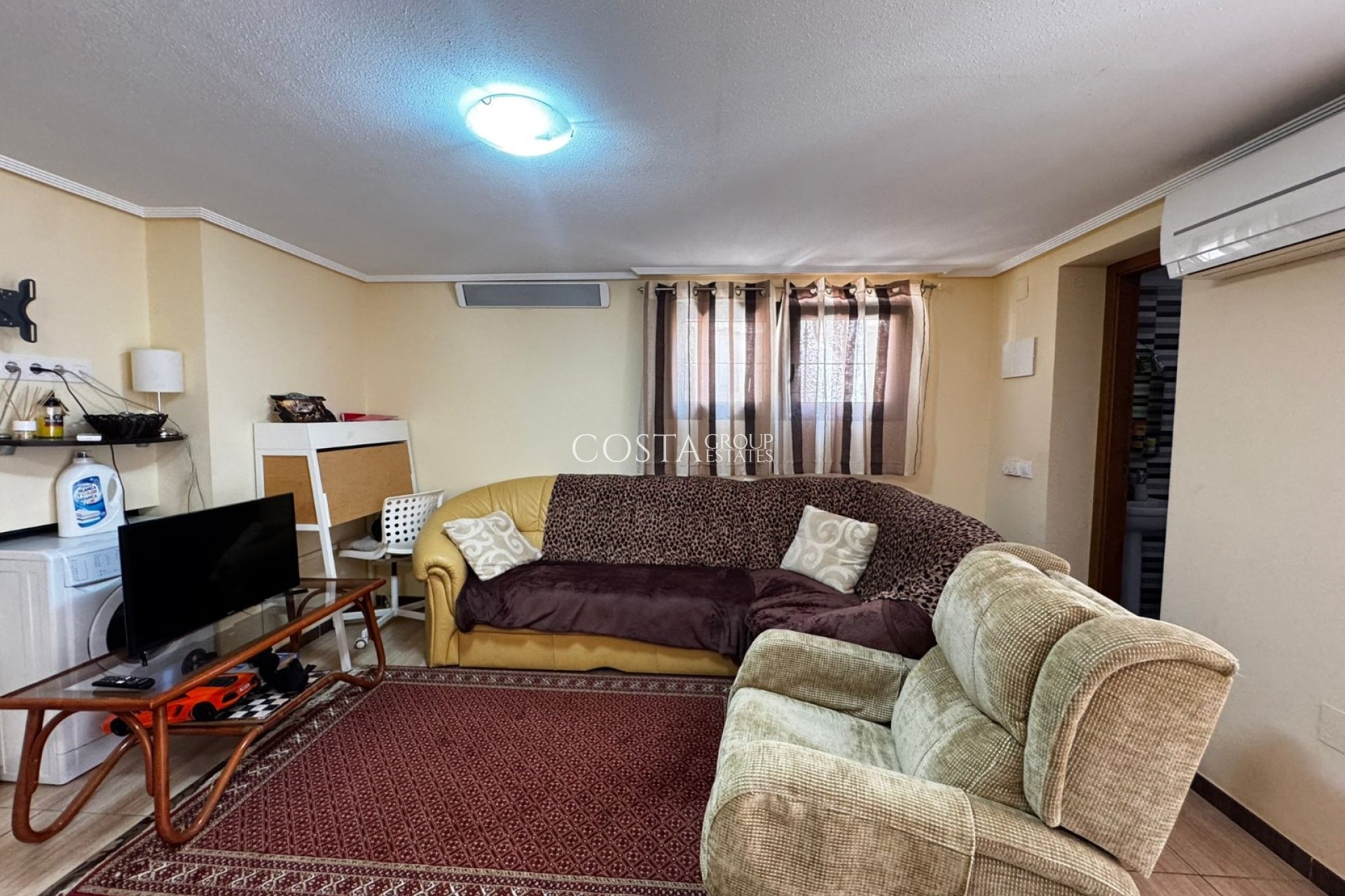 Wiederverkauf - House -
Punta Prima