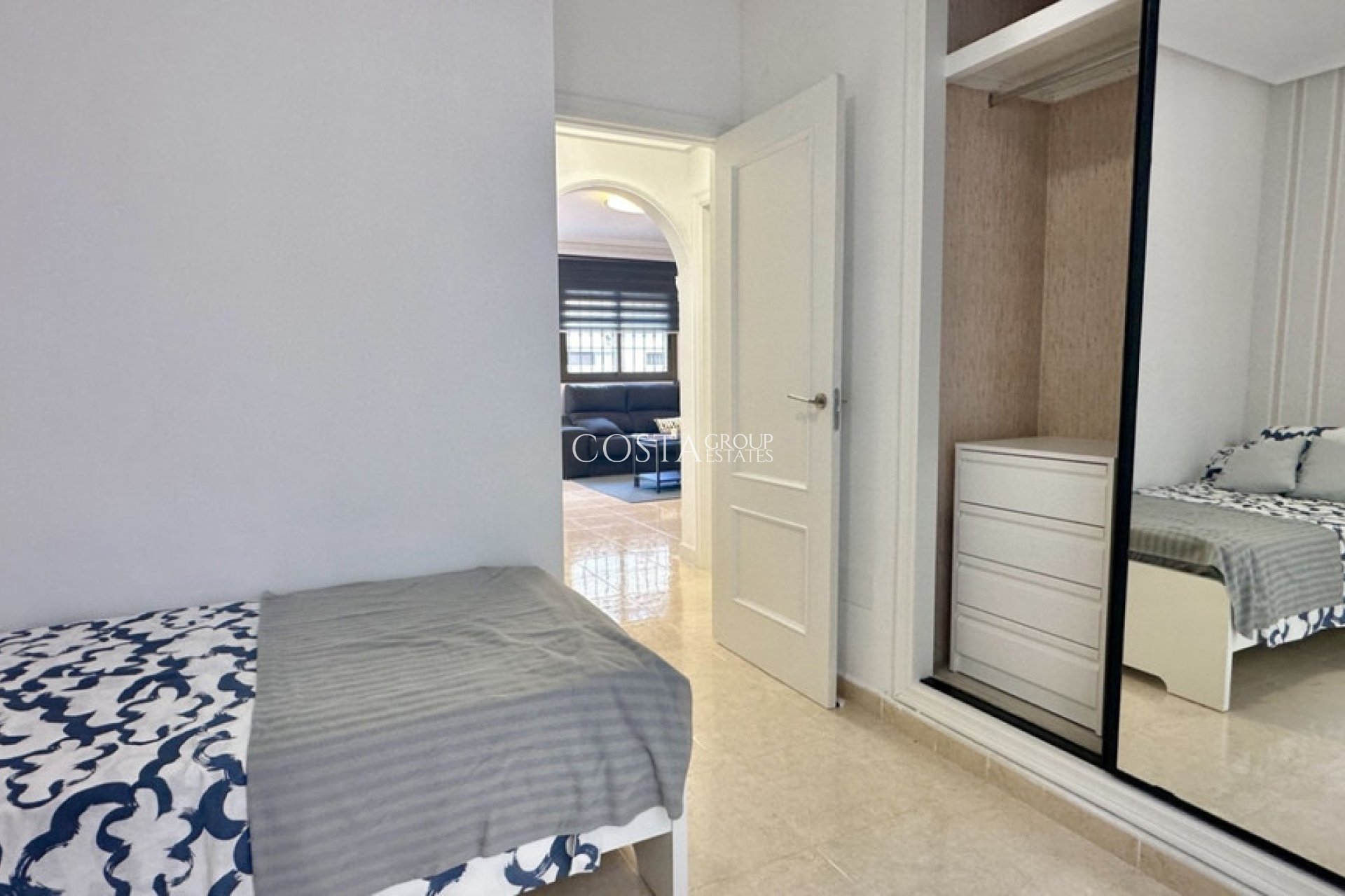 Wiederverkauf - House -
San Miguel de Salinas - San Miguel de Salinas Centro