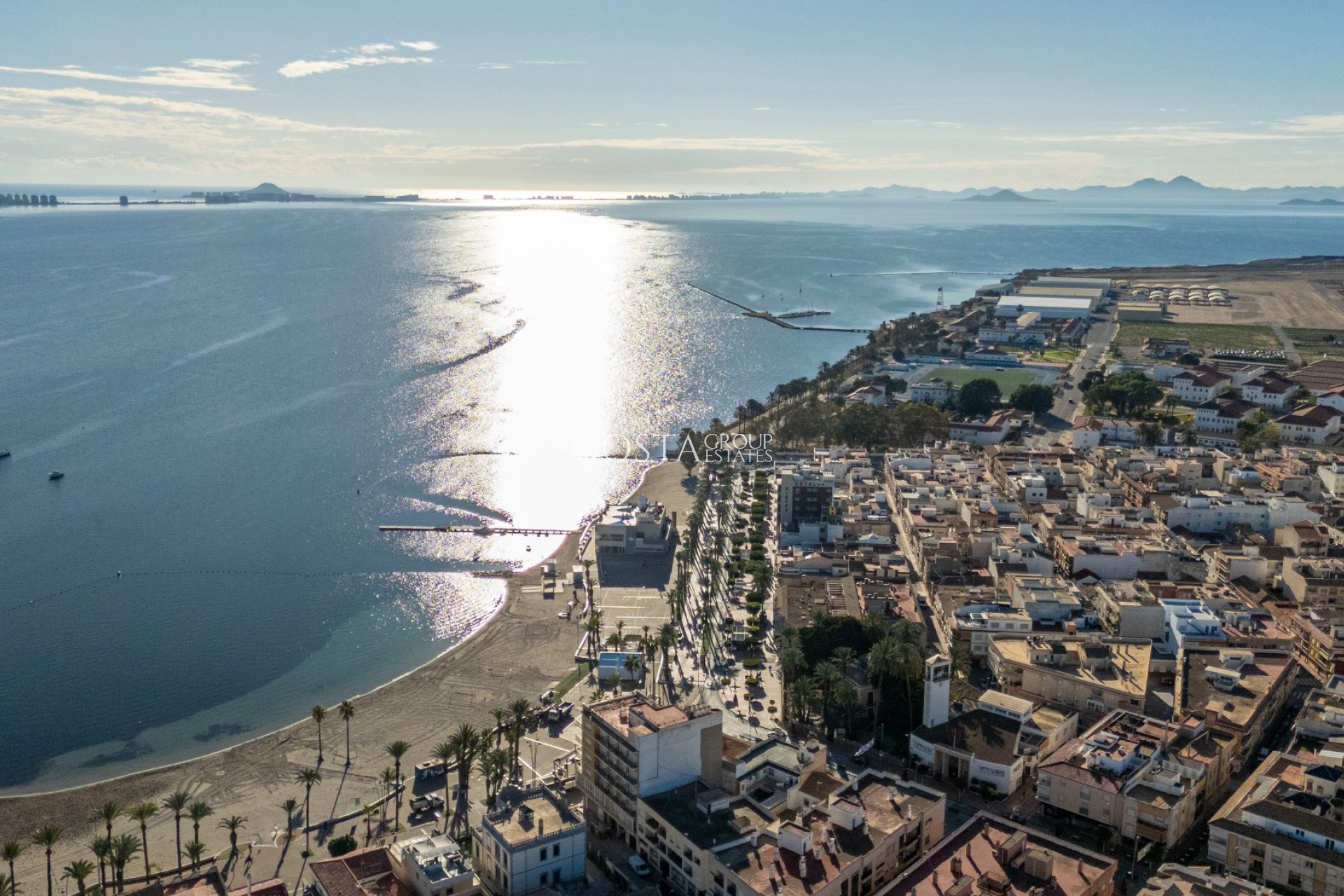 Wiederverkauf - House -
Santiago de la Ribera