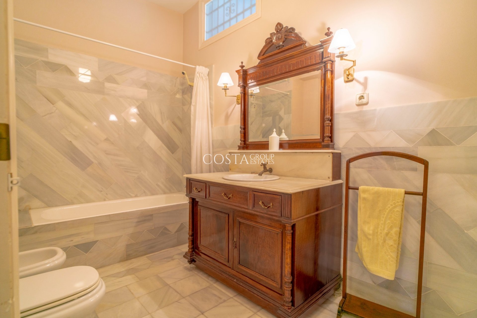 Wiederverkauf - House -
Santiago de la Ribera