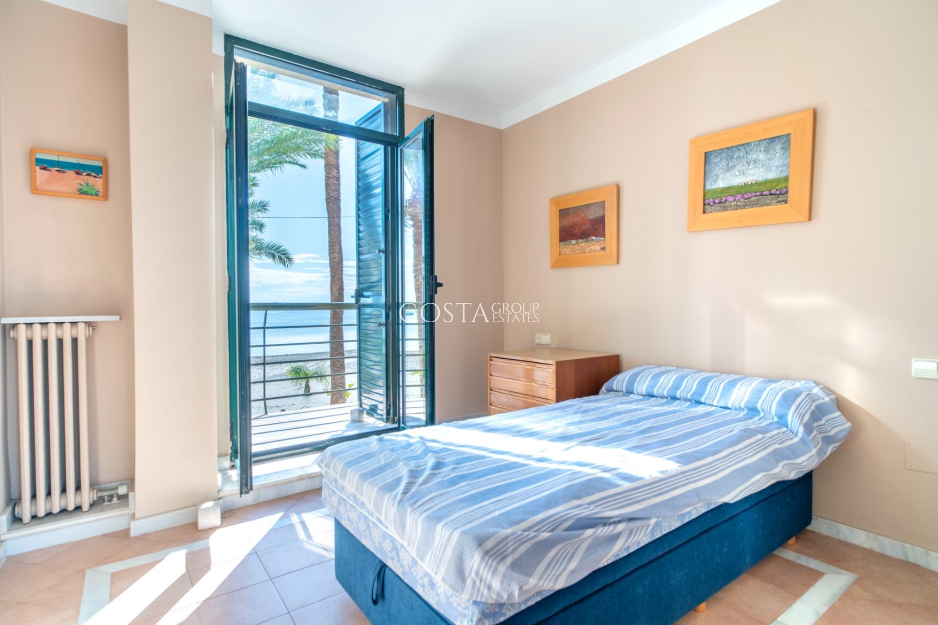 Wiederverkauf - House -
Santiago de la Ribera