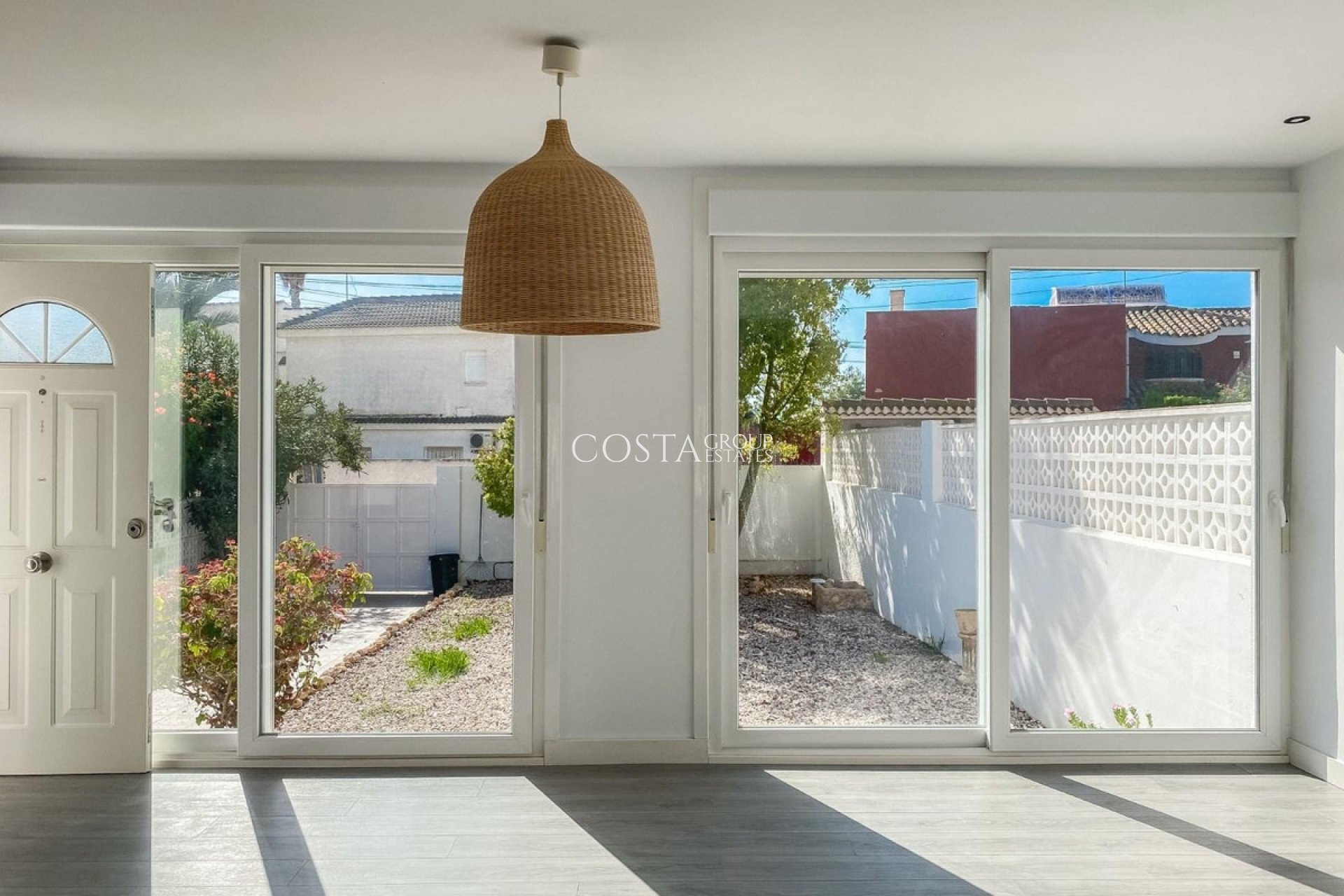 Wiederverkauf - House -
Torrevieja - Aguas Nuevas