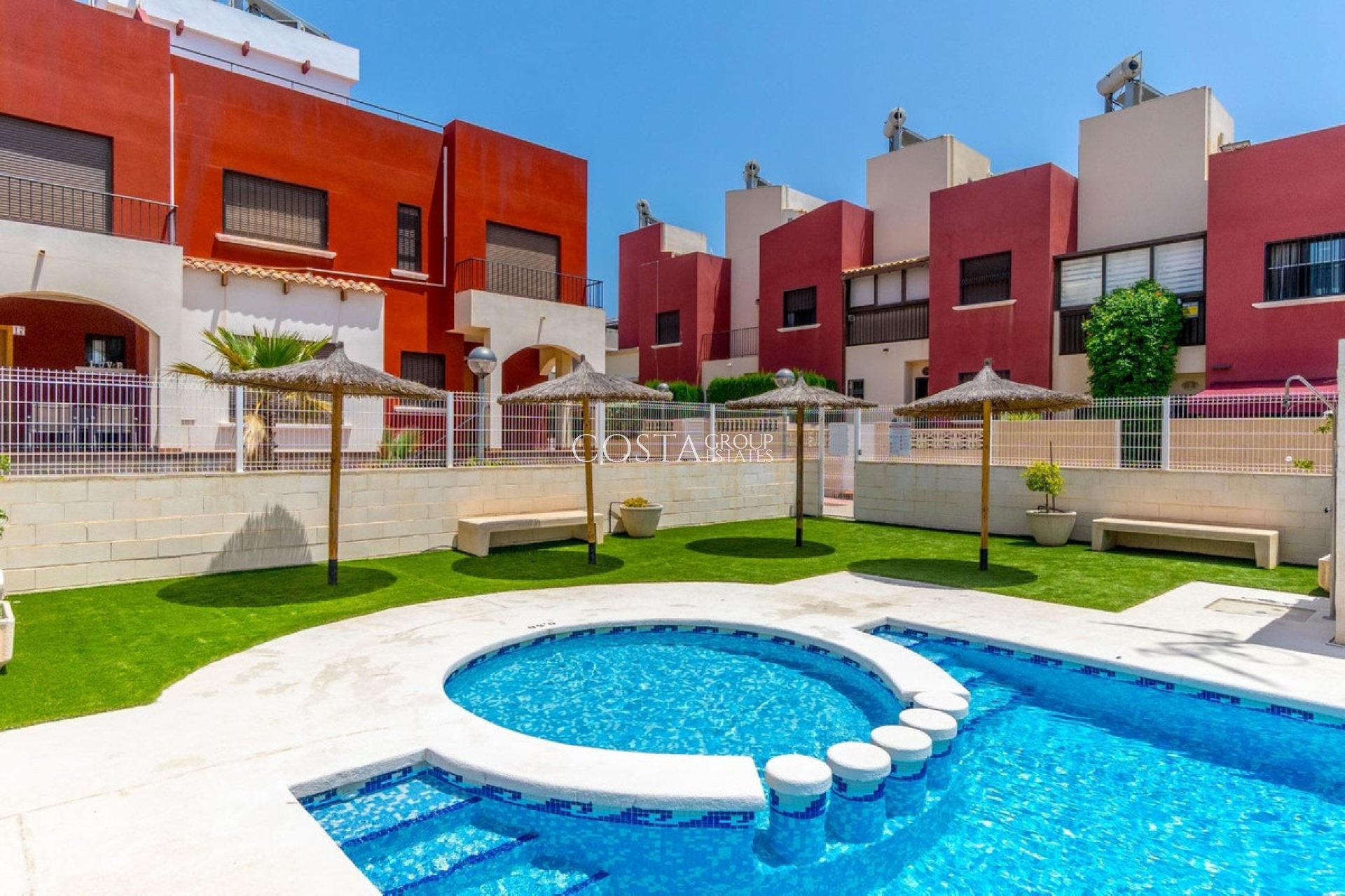 Wiederverkauf - House -
Torrevieja - Aguas Nuevas