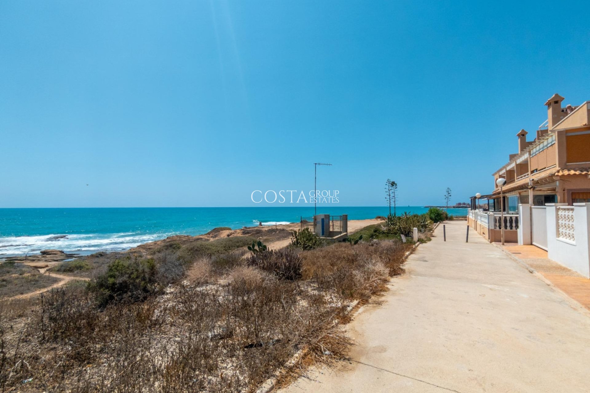 Wiederverkauf - House -
Torrevieja - Cabo Cervera