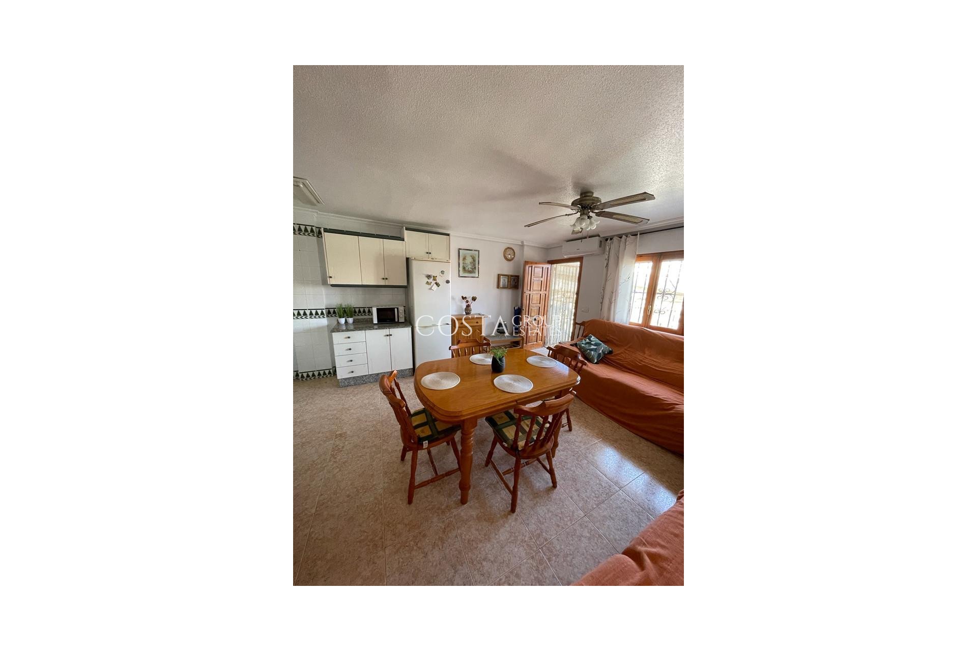 Wiederverkauf - House -
Torrevieja - La Mata