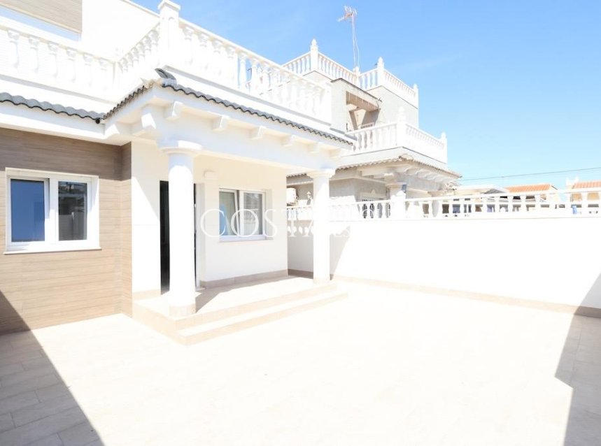 Wiederverkauf - House -
Torrevieja - San Luis