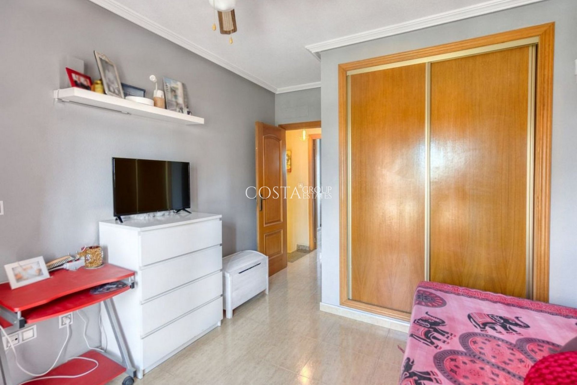 Wiederverkauf - House -
Torrevieja - Torrevieja Centro