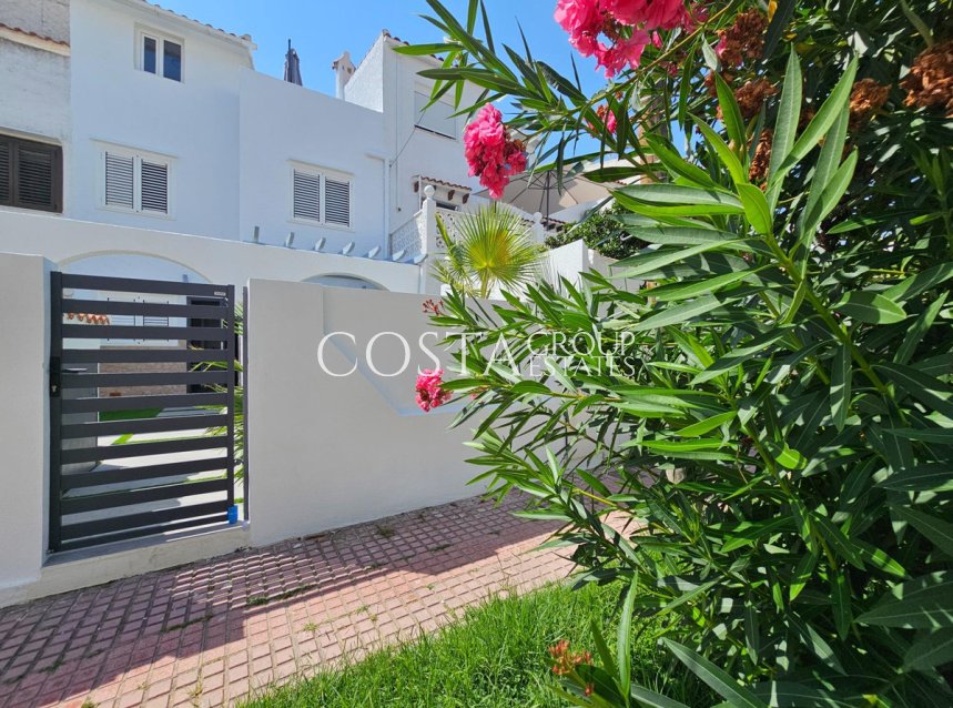 Wiederverkauf - House -
Torrevieja - Torrevieja Centro