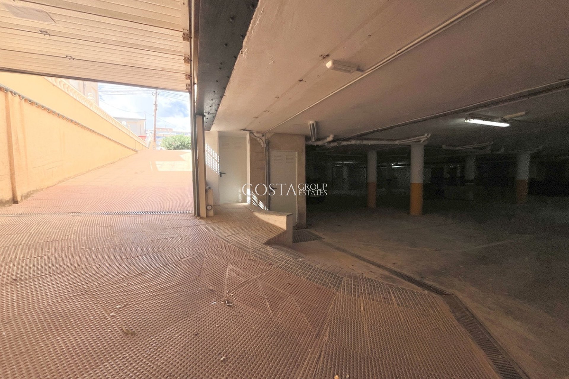 Wiederverkauf - House -
Torrevieja - Torrevieja Centro