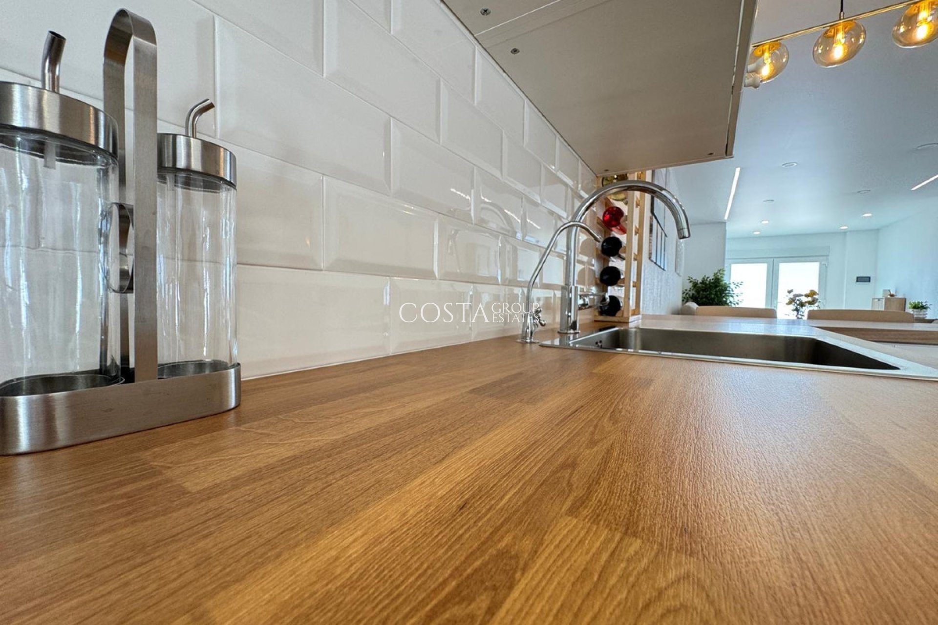 Wiederverkauf - House -
Torrevieja - Torrevieja Centro