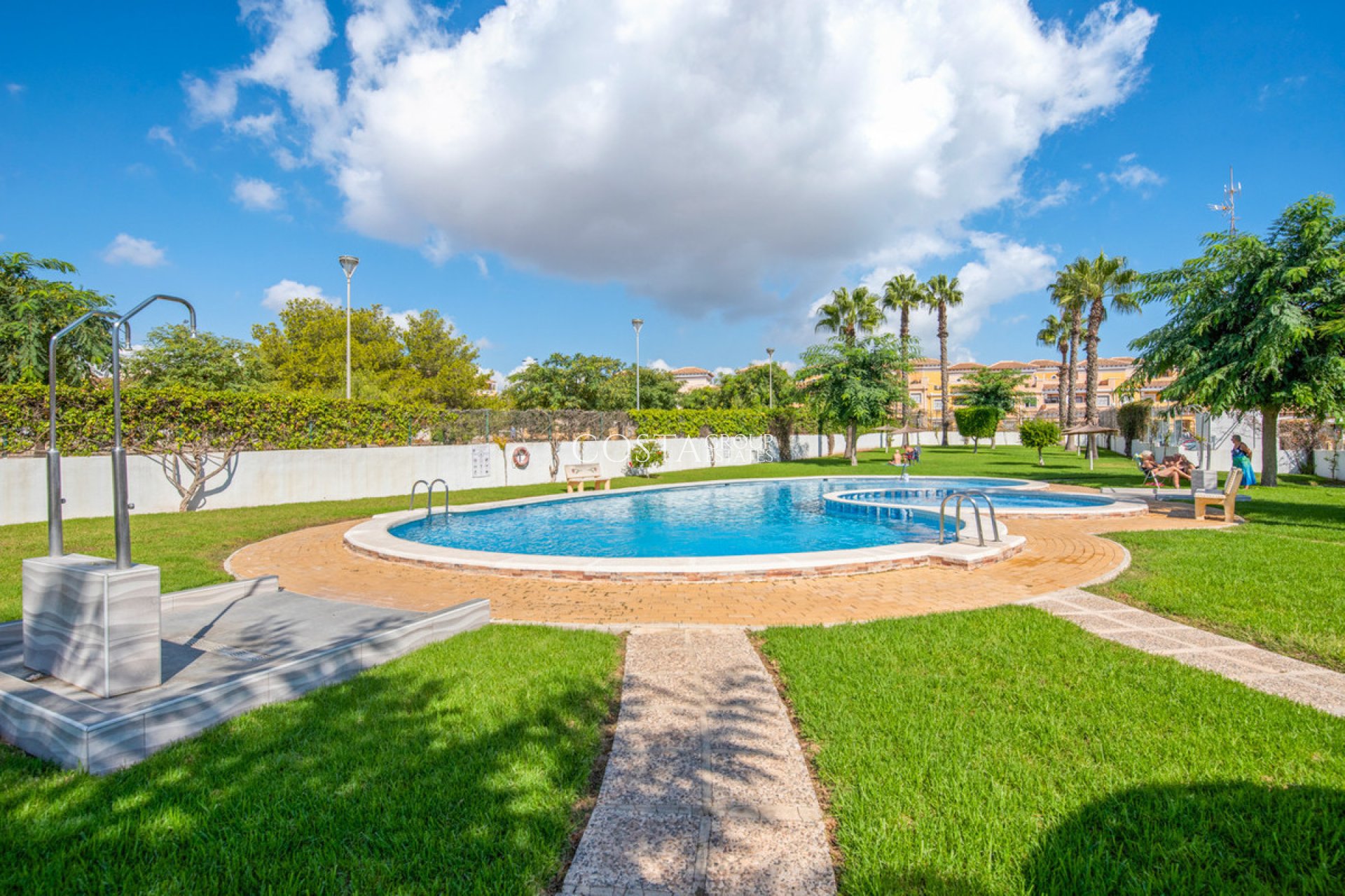 Wiederverkauf - House -
Torrevieja - Torrevieja Centro