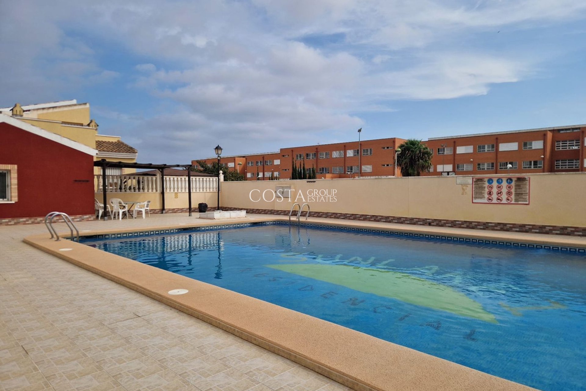 Wiederverkauf - House -
Torrevieja - Torrevieja Centro