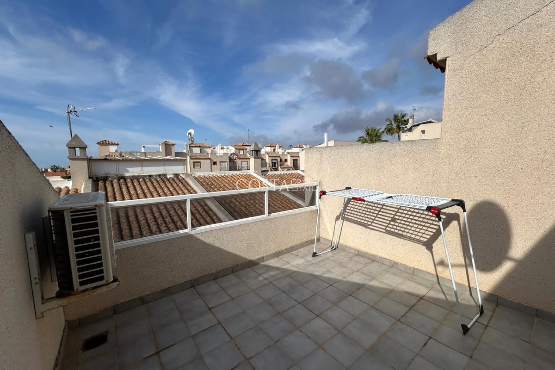 Wiederverkauf - House -
Torrevieja