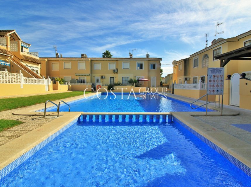 Wiederverkauf - House -
Villamartín