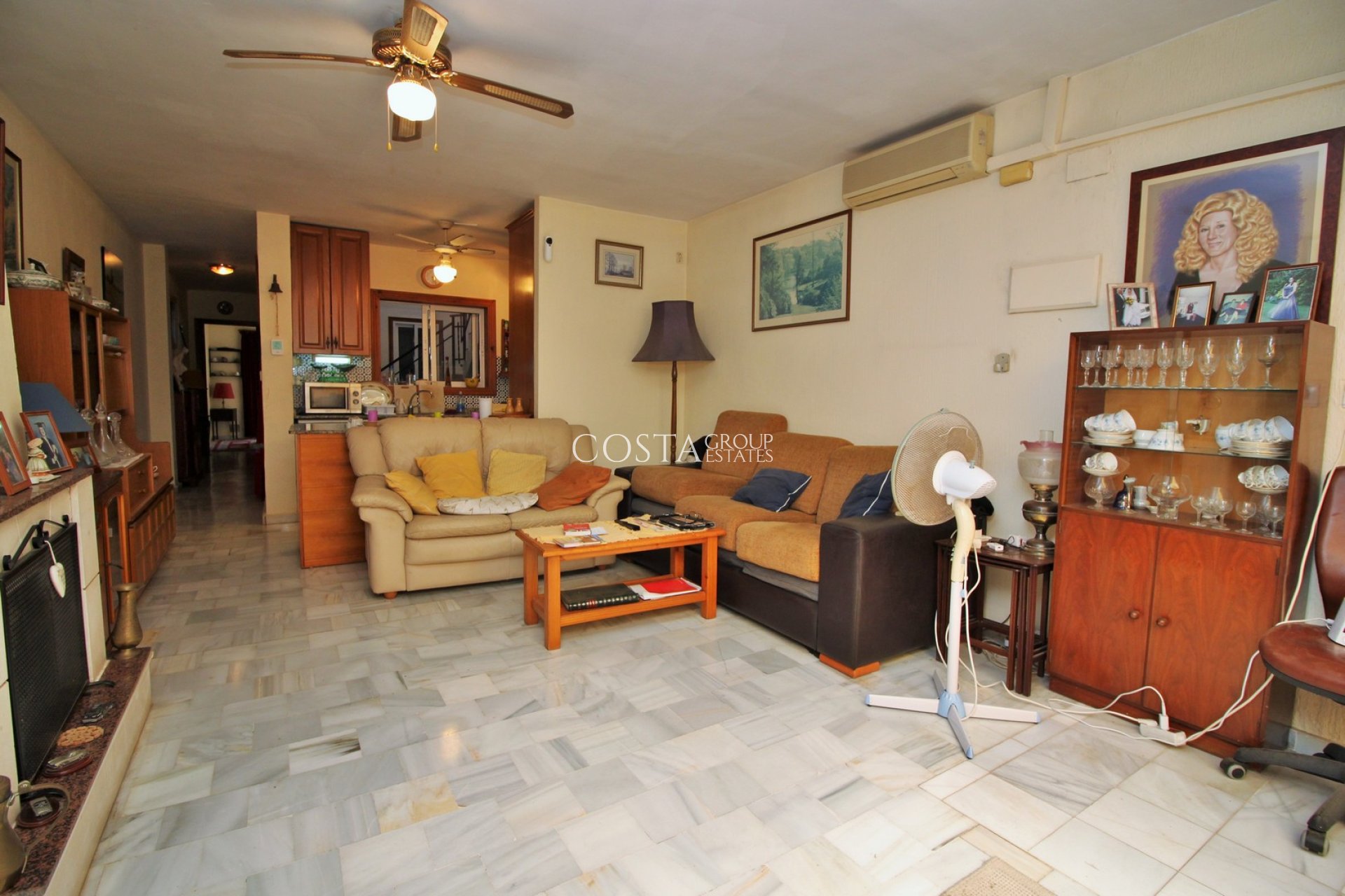 Wiederverkauf - House -
Villamartín