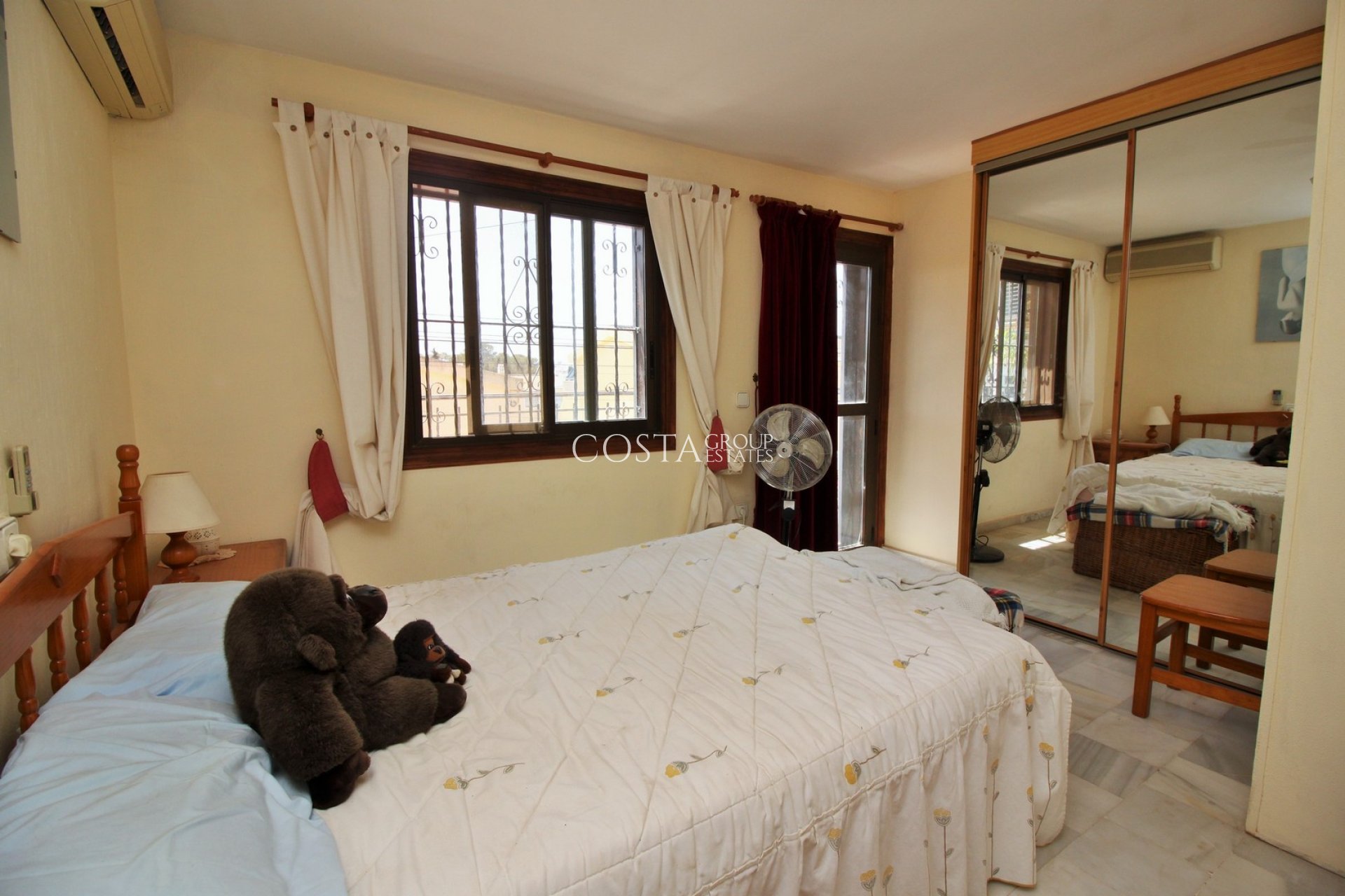 Wiederverkauf - House -
Villamartín