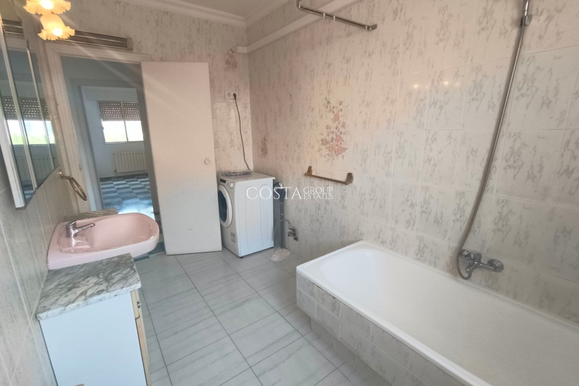 Wiederverkauf - Villa -
Aguilas - Águilas Centro