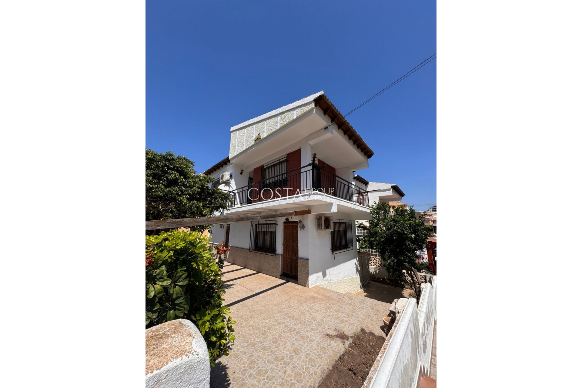 Wiederverkauf - Villa -
Aguilas - Águilas Centro