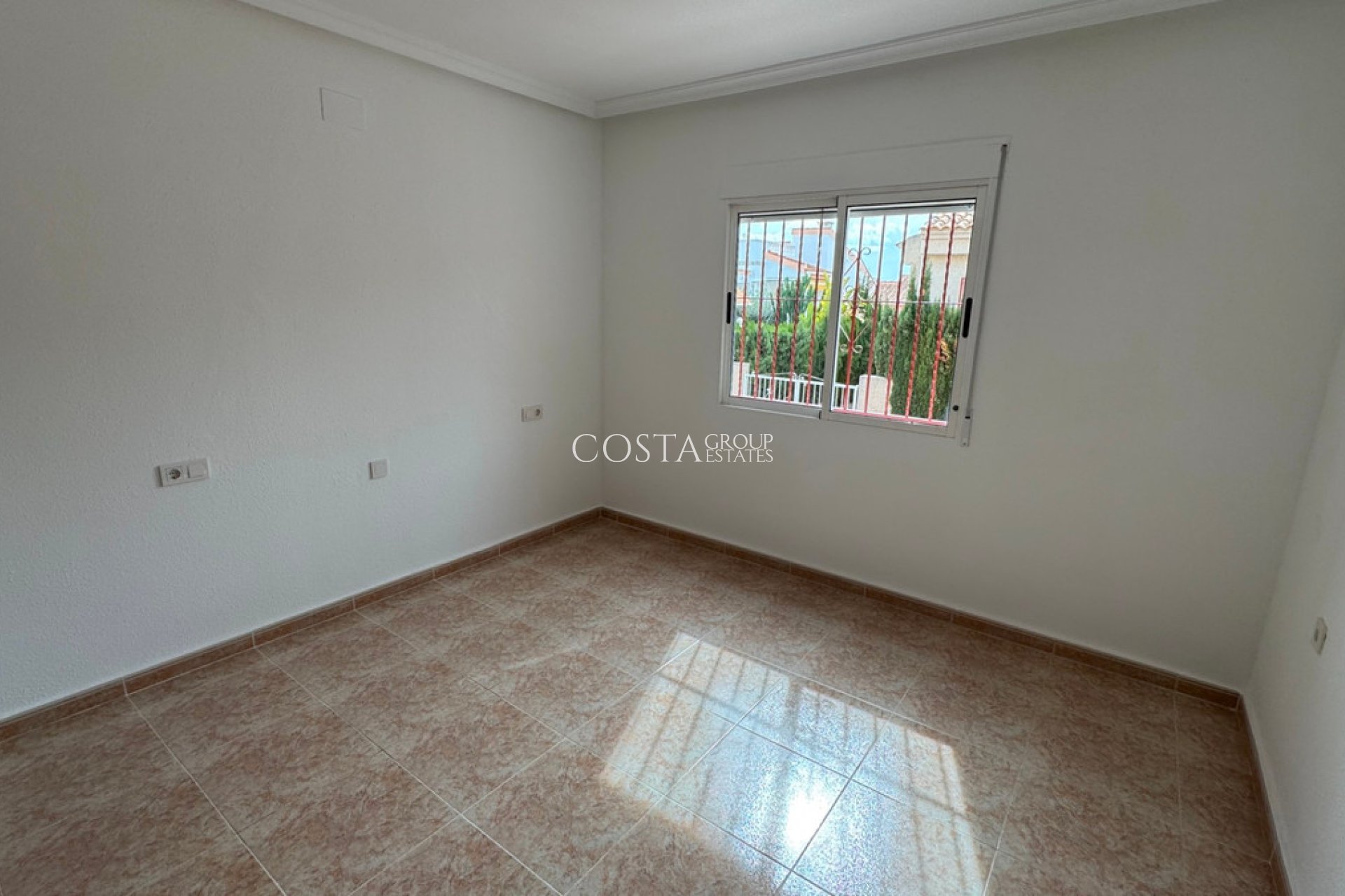 Wiederverkauf - Villa -
Algorfa - Algorfa Centro