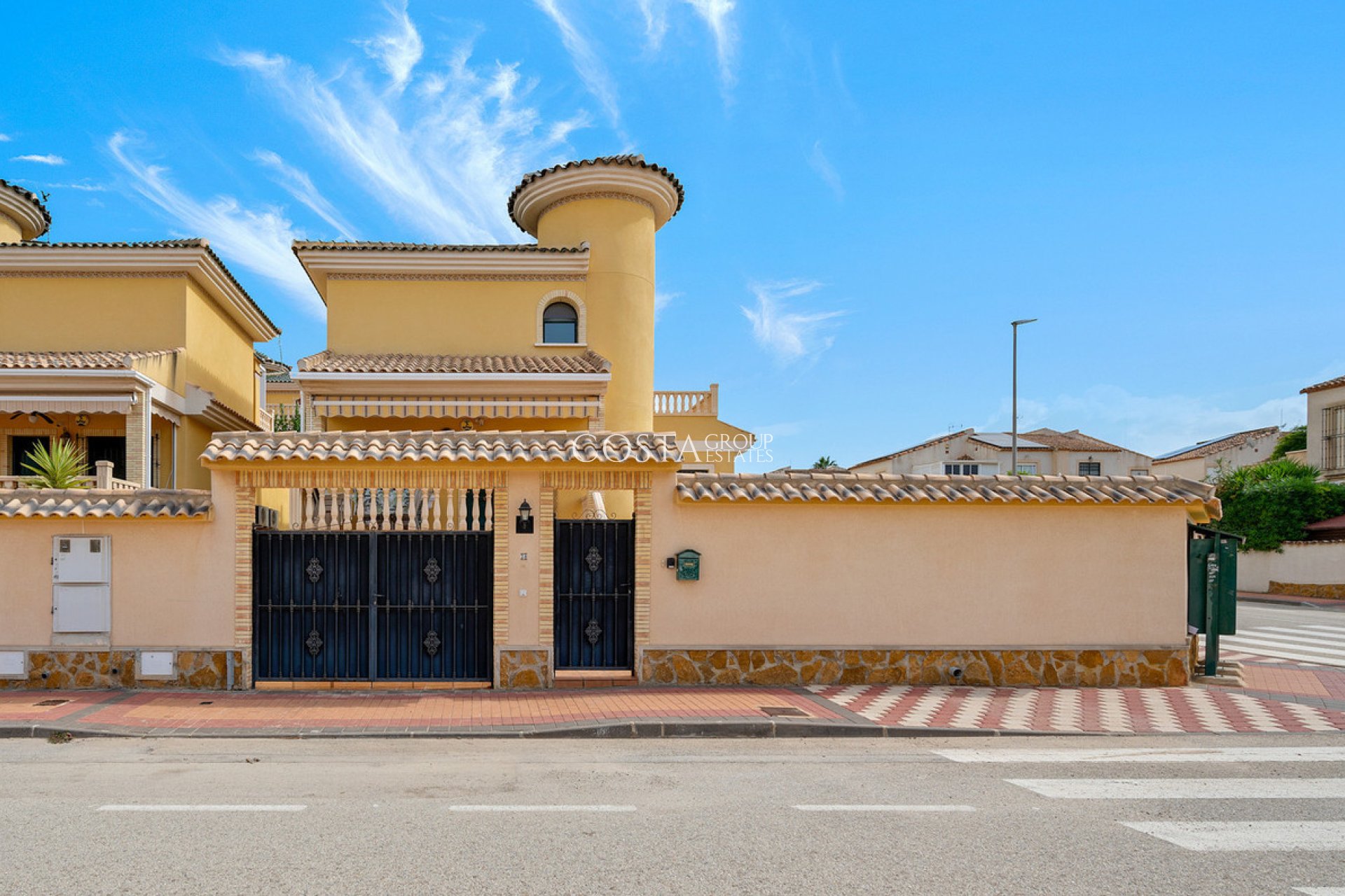 Wiederverkauf - Villa -
Algorfa - Algorfa Centro