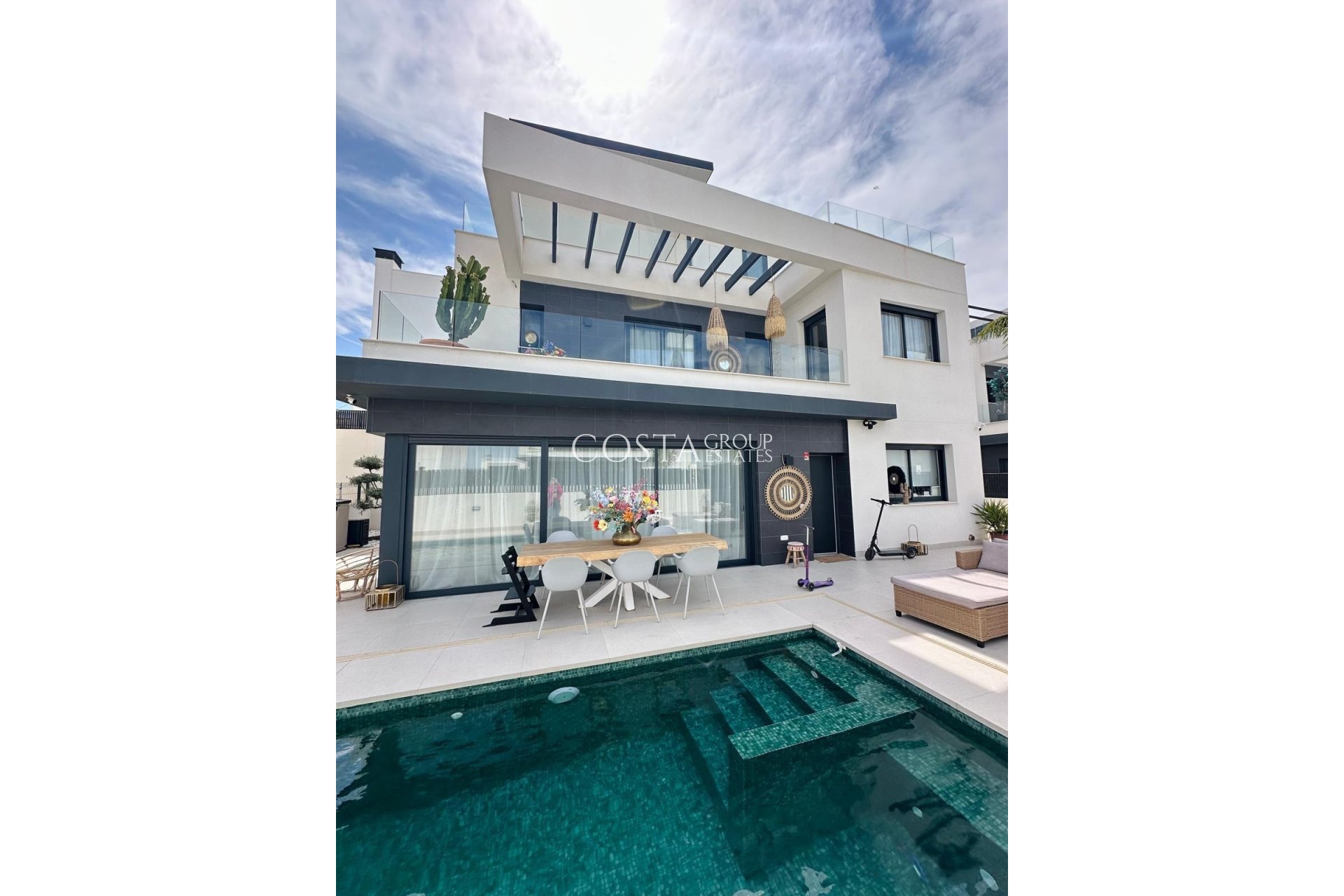 Wiederverkauf - Villa -
Algorfa - La Finca Golf