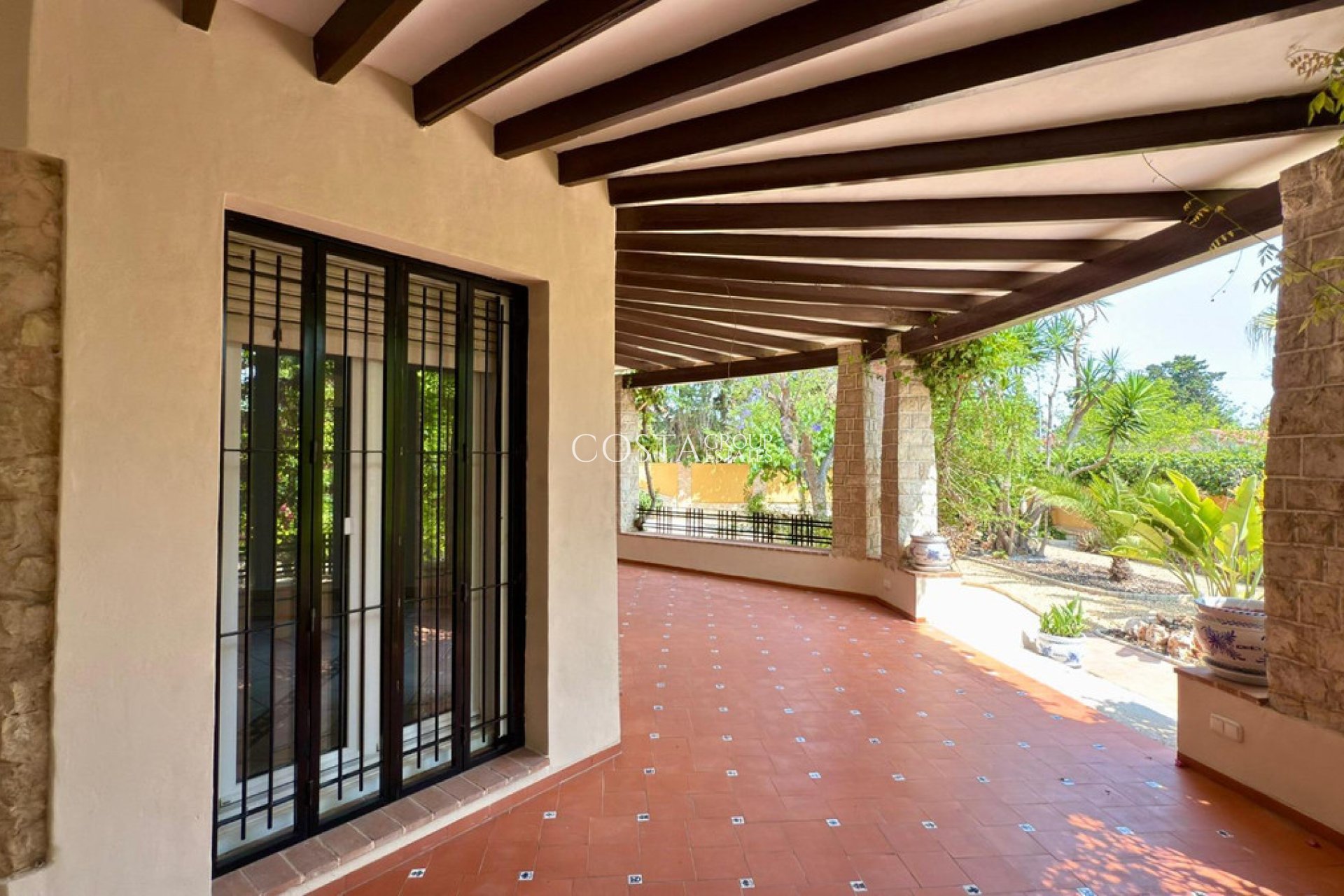 Wiederverkauf - Villa -
Alicante - Alicante Centro