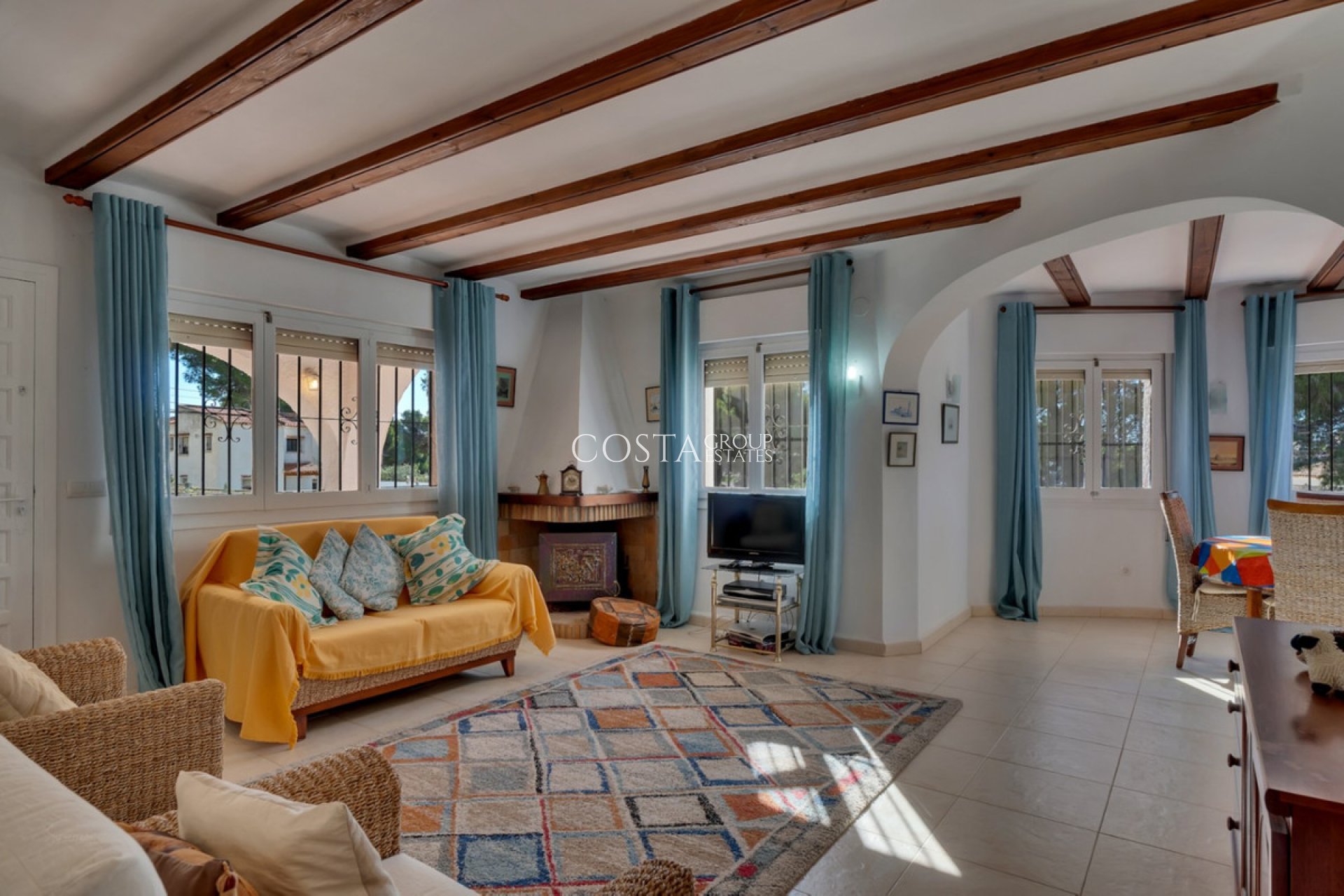 Wiederverkauf - Villa -
Alicante - Alicante Centro