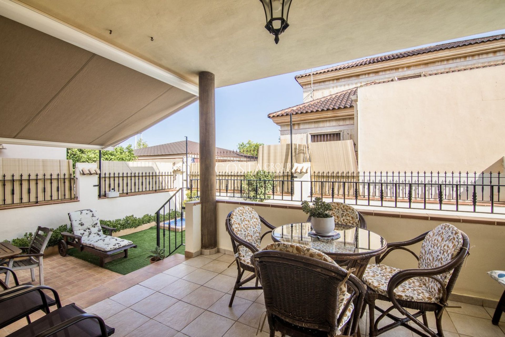 Wiederverkauf - Villa -
Almoradí - Almoradi Centro