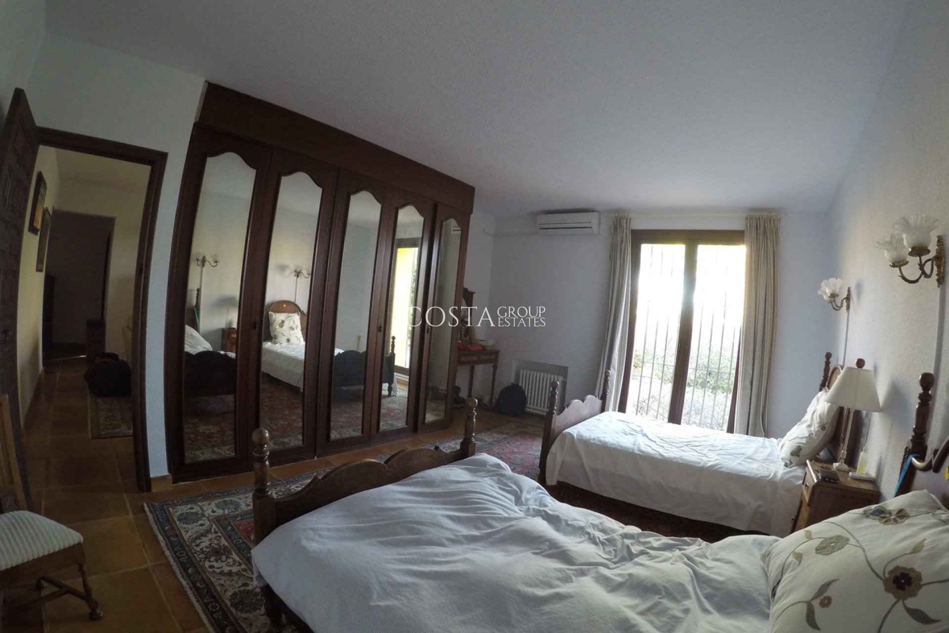 Wiederverkauf - Villa -
Altea - Altea Centro