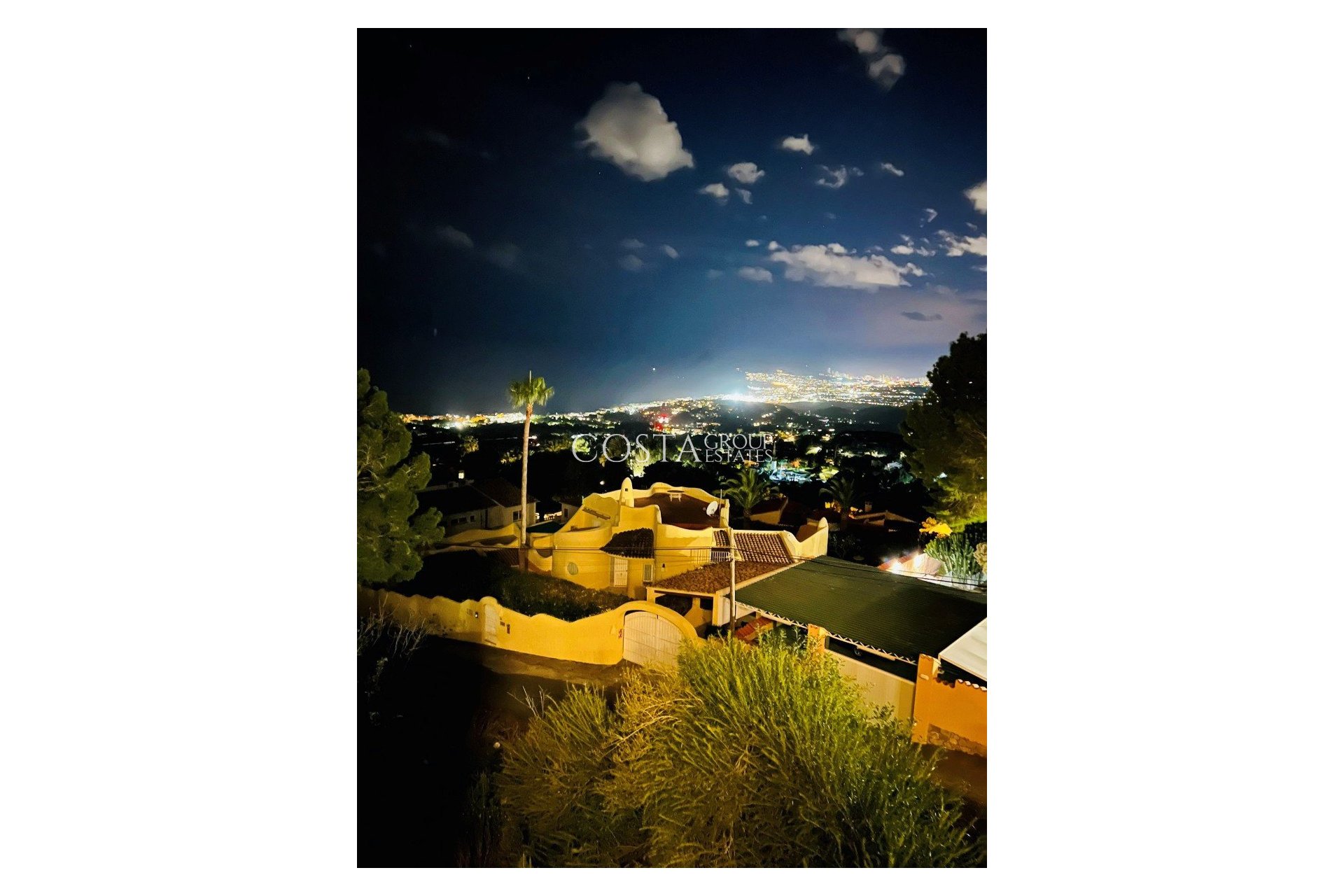 Wiederverkauf - Villa -
Altea - Altea Centro