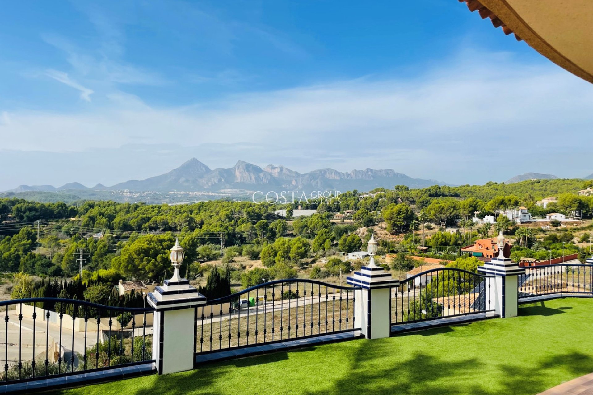 Wiederverkauf - Villa -
Altea - Altea Centro