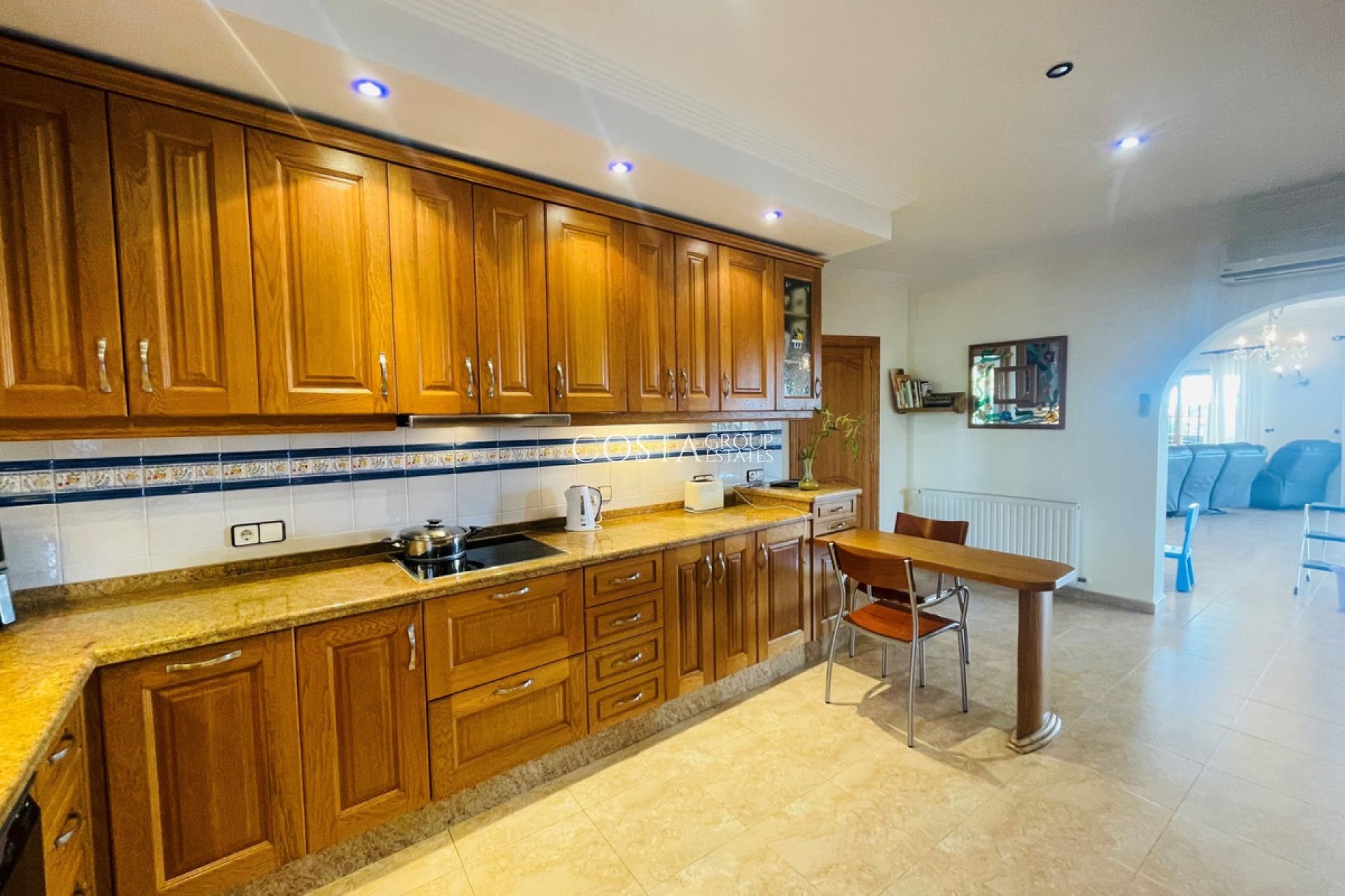 Wiederverkauf - Villa -
Altea - Altea Centro