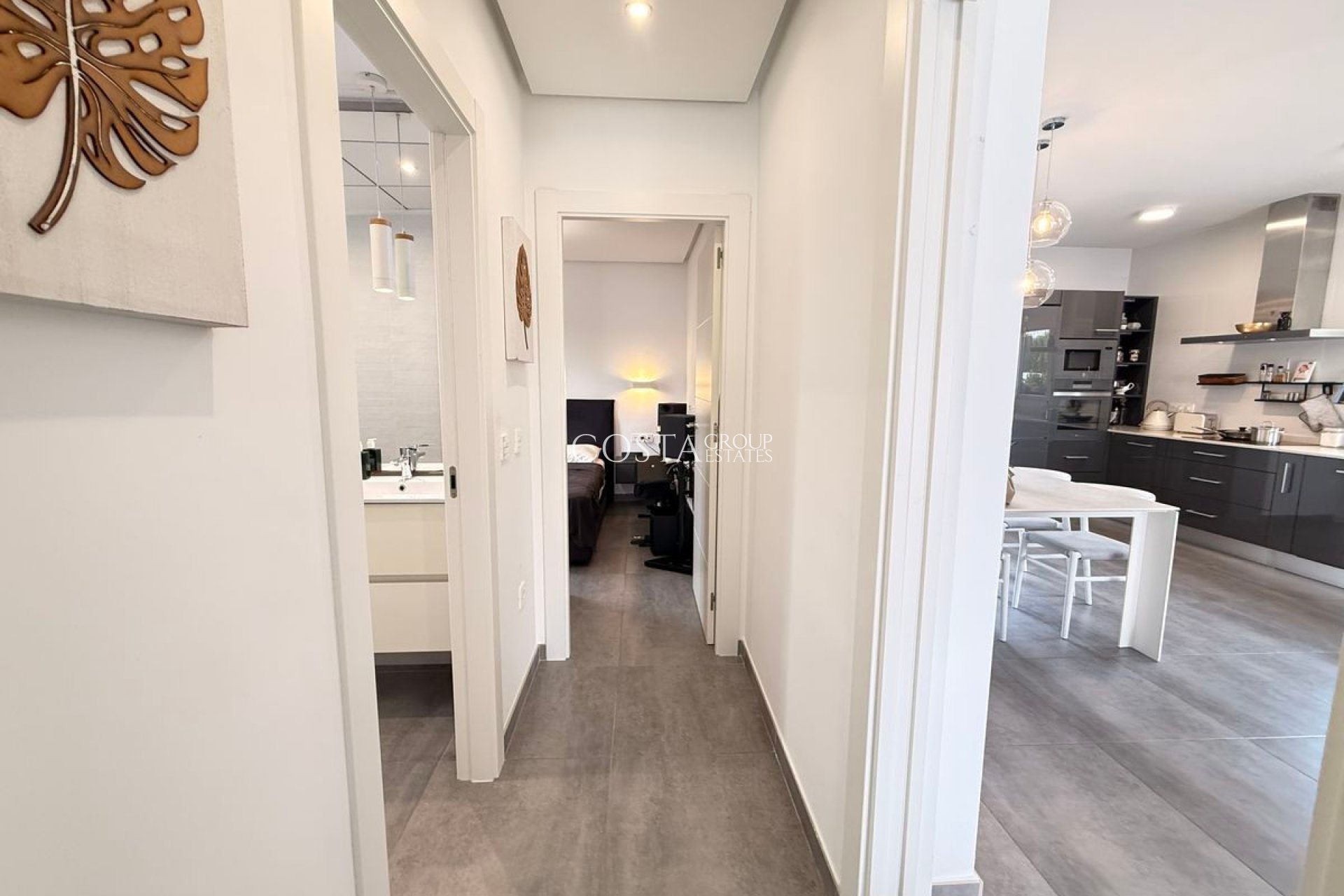 Wiederverkauf - Villa -
Benijofar