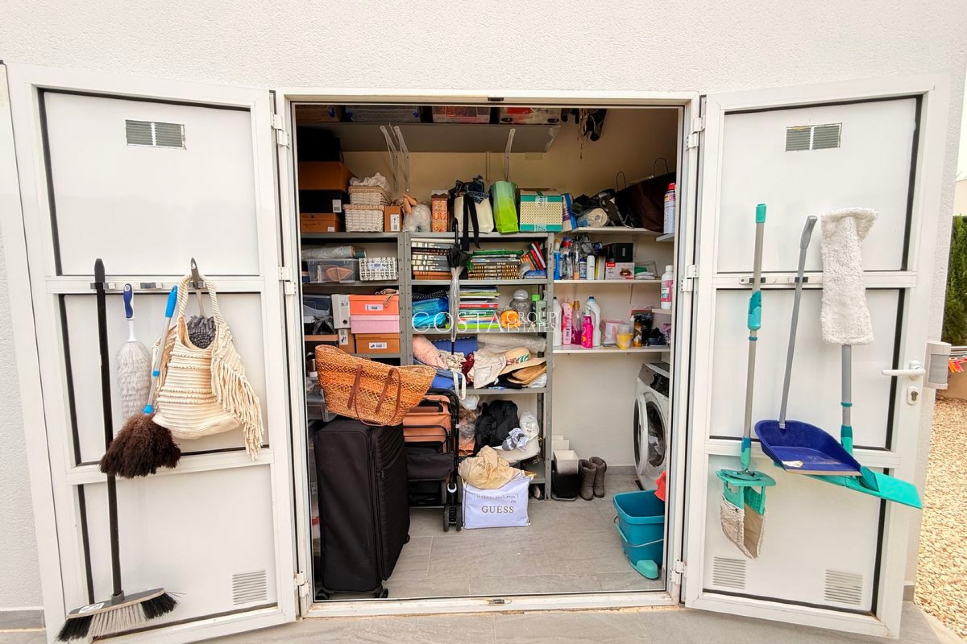 Wiederverkauf - Villa -
Benijofar