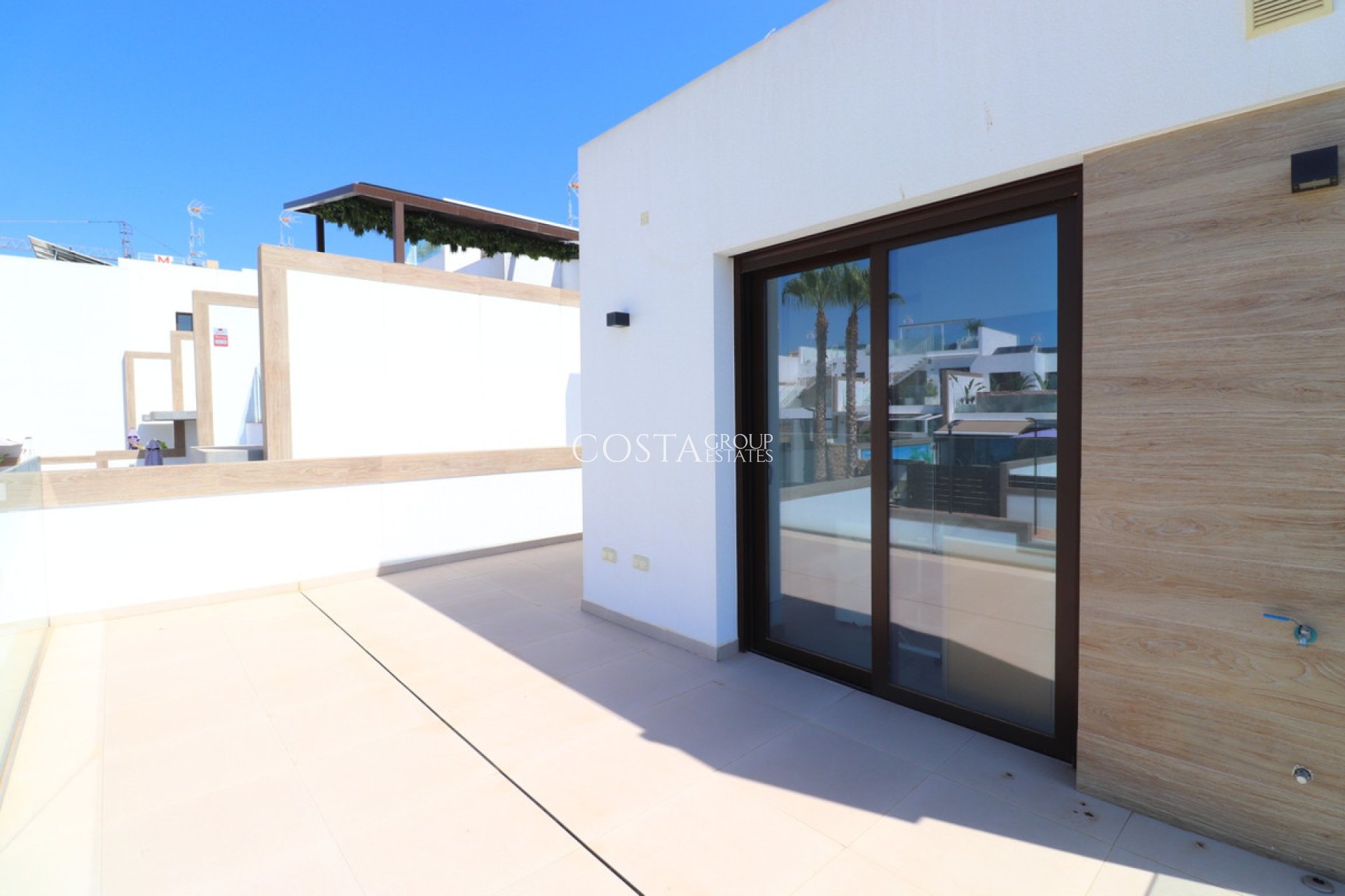 Wiederverkauf - Villa -
Benijofar