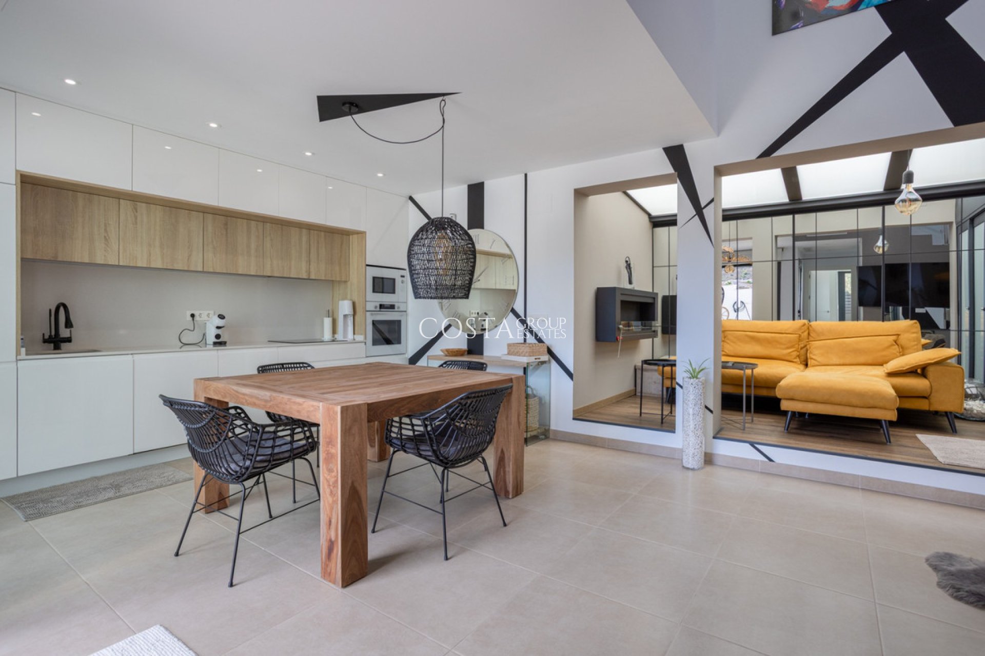 Wiederverkauf - Villa -
Benijofar