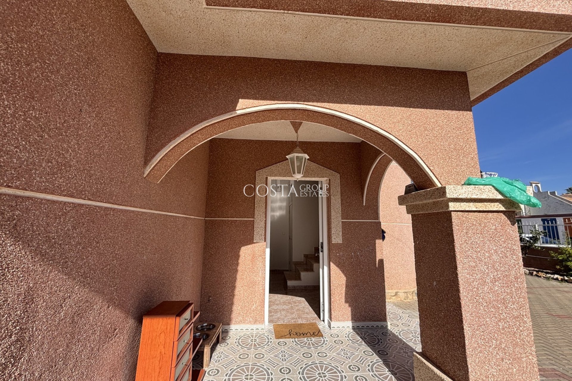 Wiederverkauf - Villa -
Benijofar