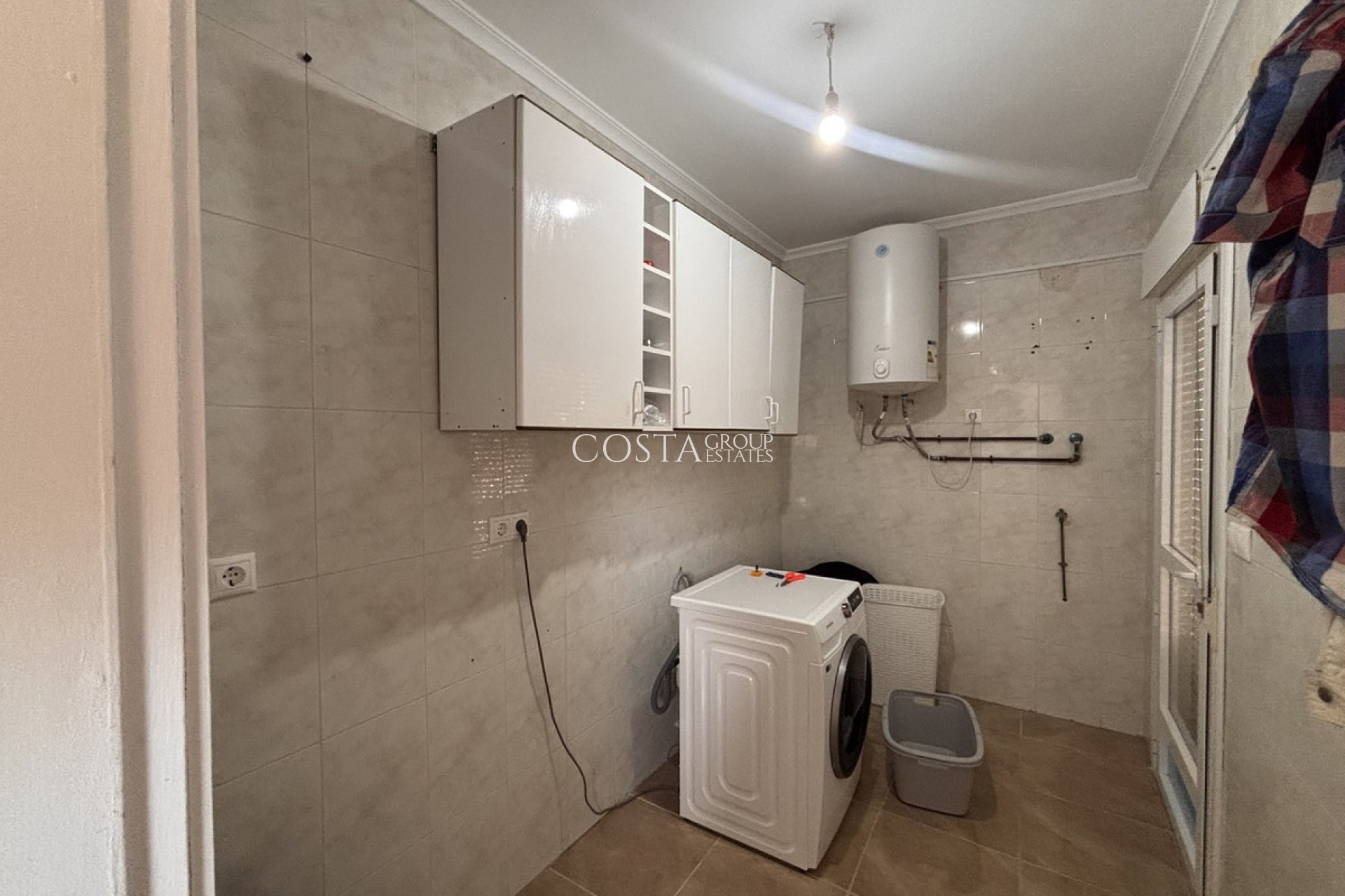 Wiederverkauf - Villa -
Benijofar