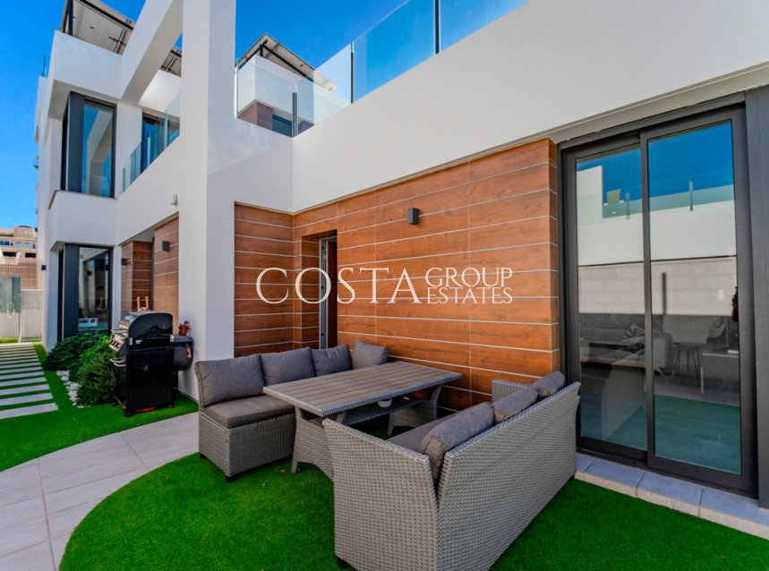 Wiederverkauf - Villa -
Benijofar