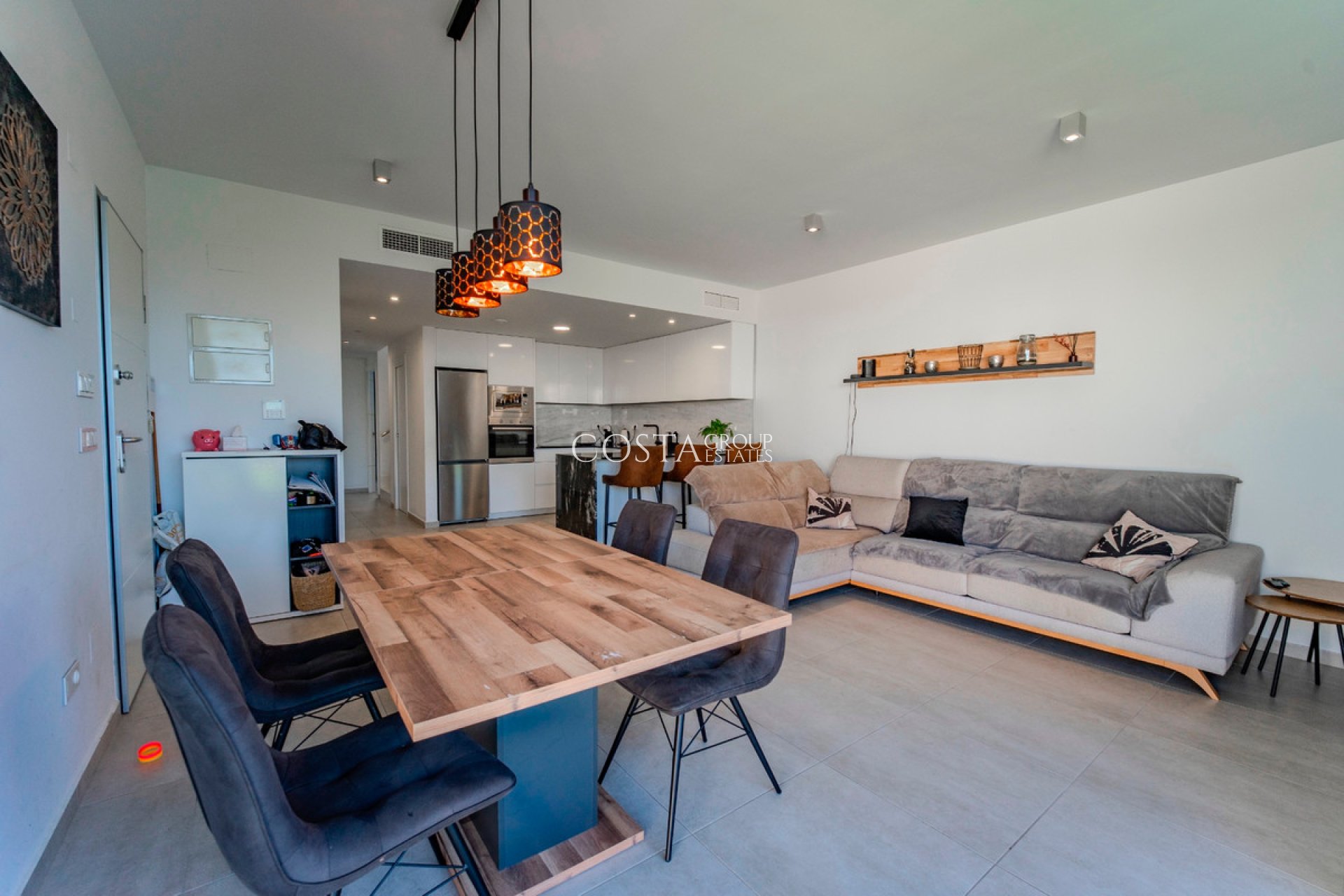 Wiederverkauf - Villa -
Benijofar