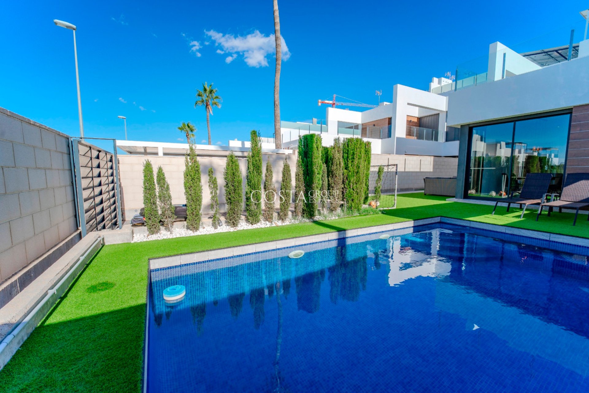 Wiederverkauf - Villa -
Benijofar