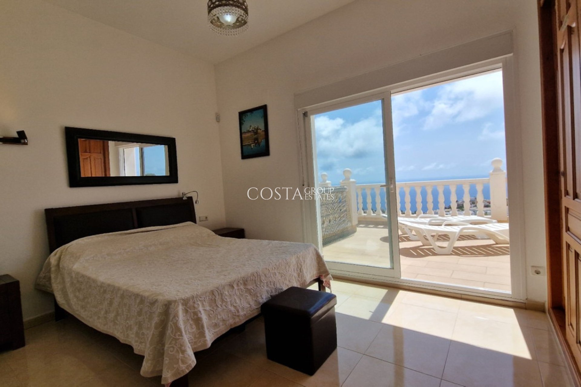 Wiederverkauf - Villa -
Benitachell - Benitachell Centro