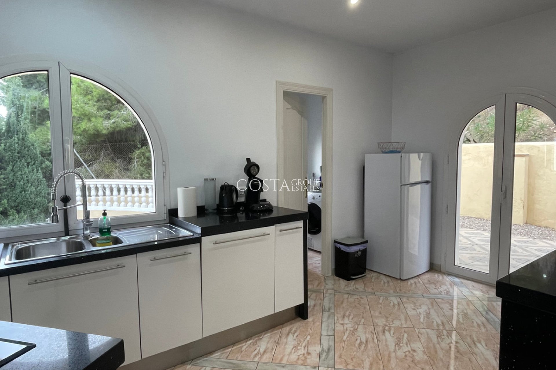 Wiederverkauf - Villa -
Calpe - Calpe Centro