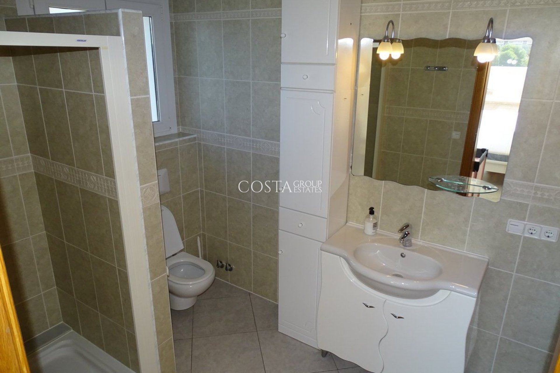 Wiederverkauf - Villa -
Calpe - Calpe Centro